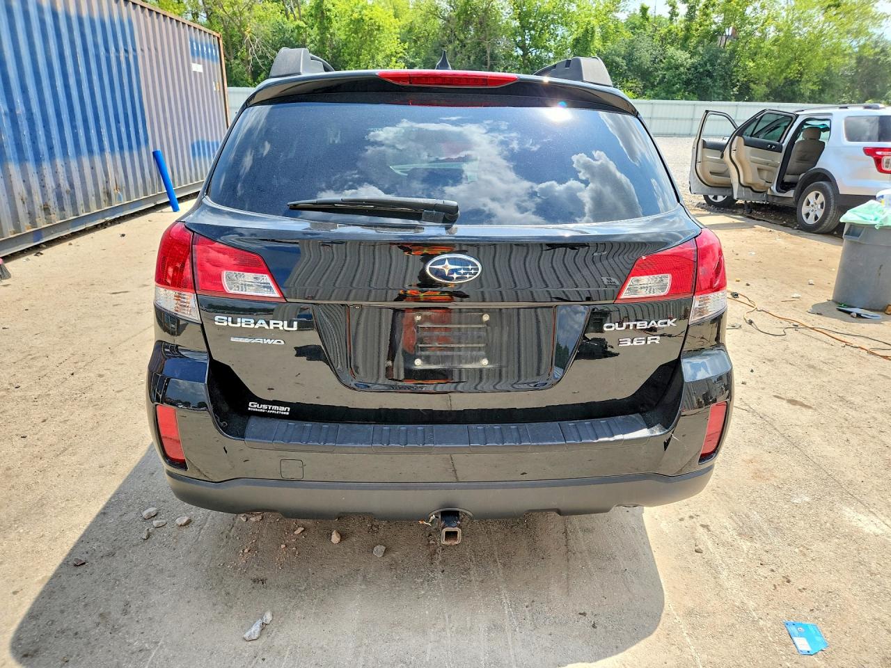 2014 Subaru Outback 3.6r Limited Black vin: 4S4BRDLC8E2324946