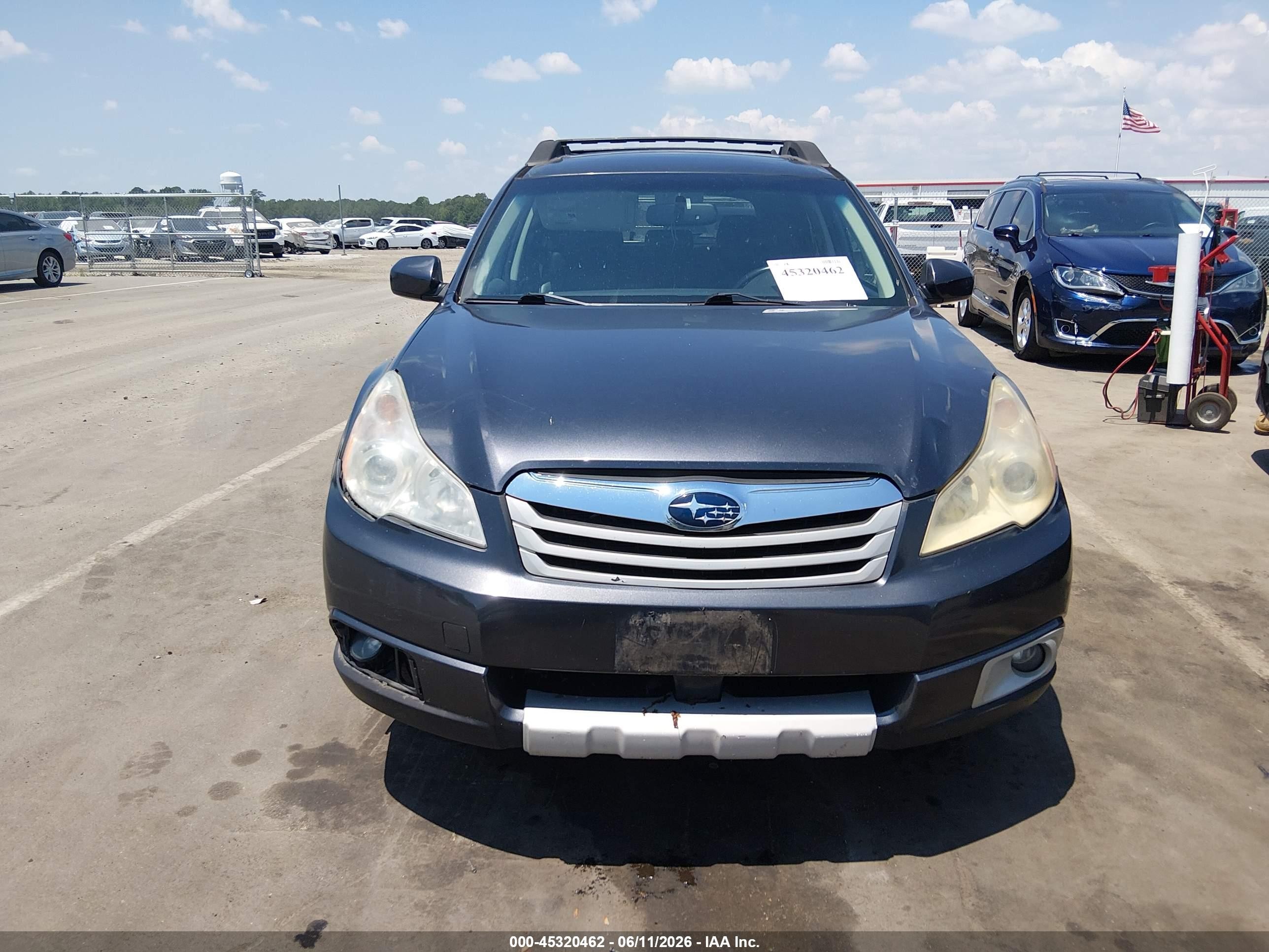 2011 Subaru Outback 3.6r Limited Серый vin: 4S4BRDLC9B2434299