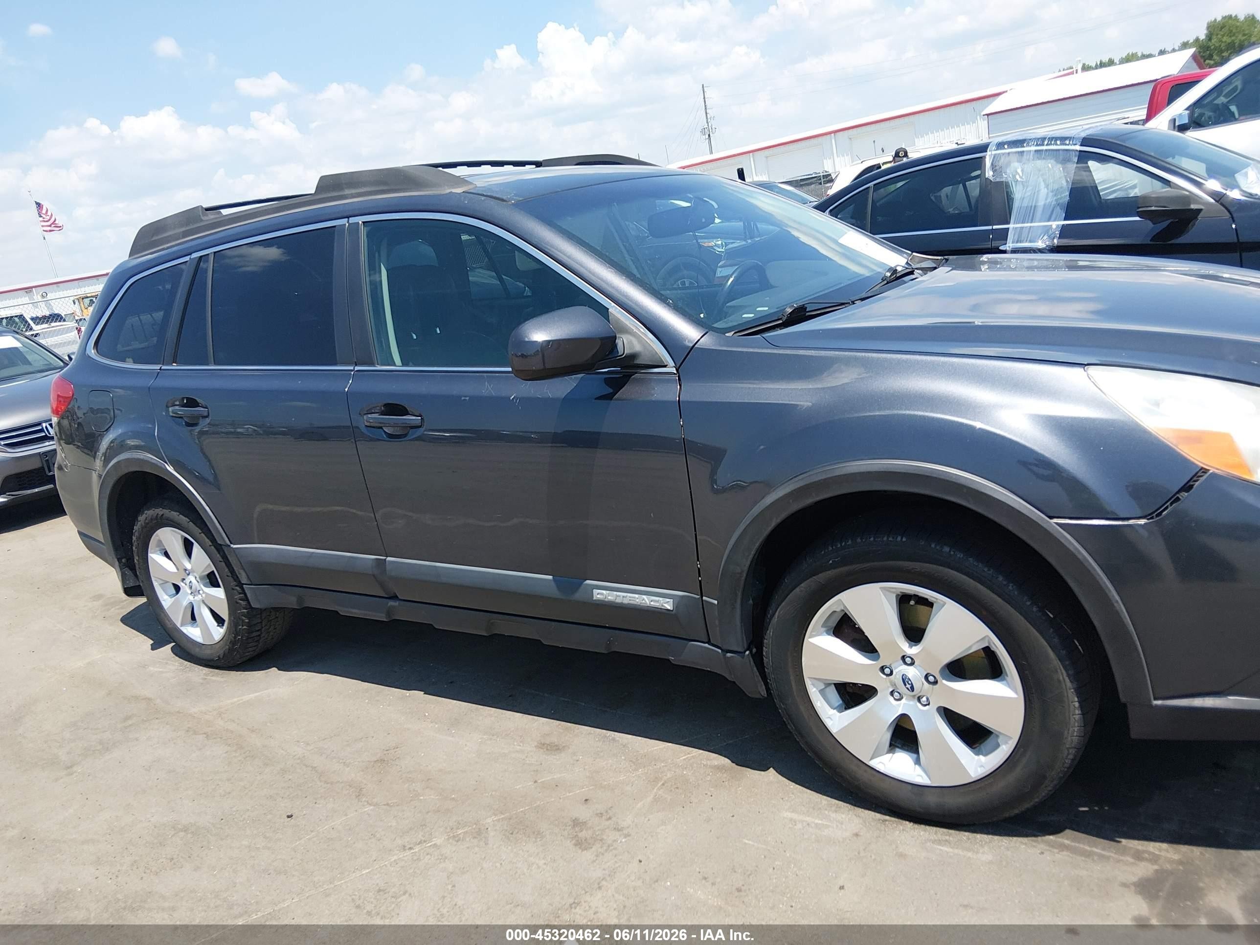 2011 Subaru Outback 3.6r Limited Серый vin: 4S4BRDLC9B2434299