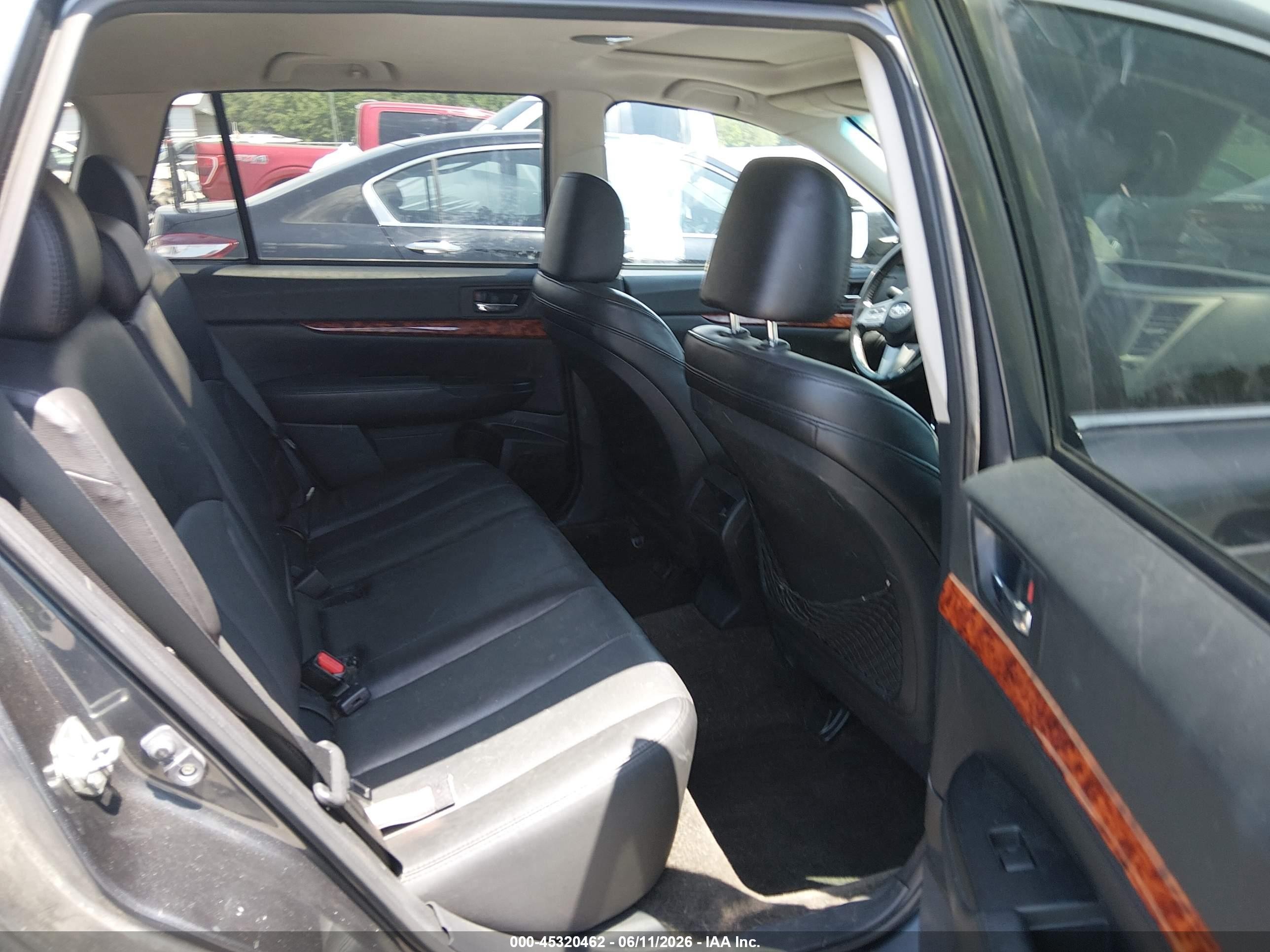 2011 Subaru Outback 3.6r Limited Серый vin: 4S4BRDLC9B2434299