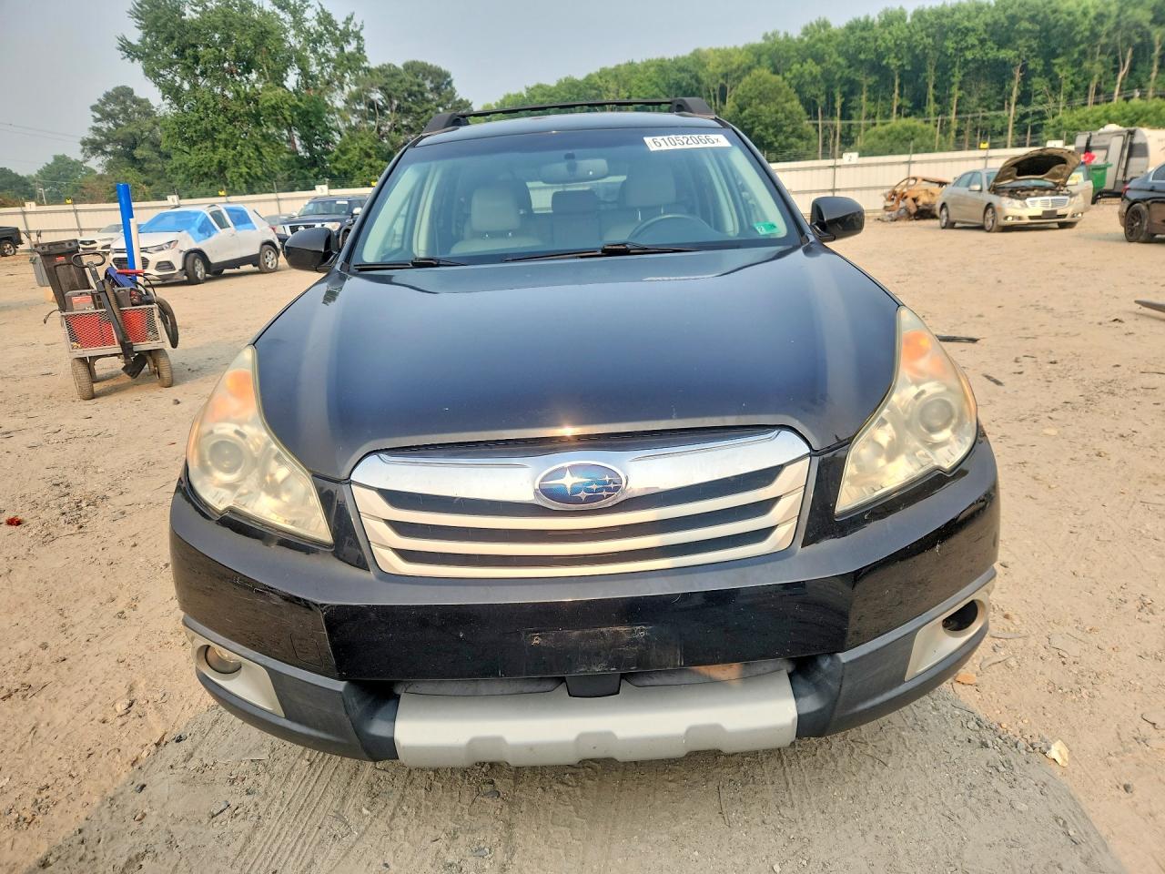 2011 Subaru Outback 3.6r Limited Black vin: 4S4BRDLCXB2424414