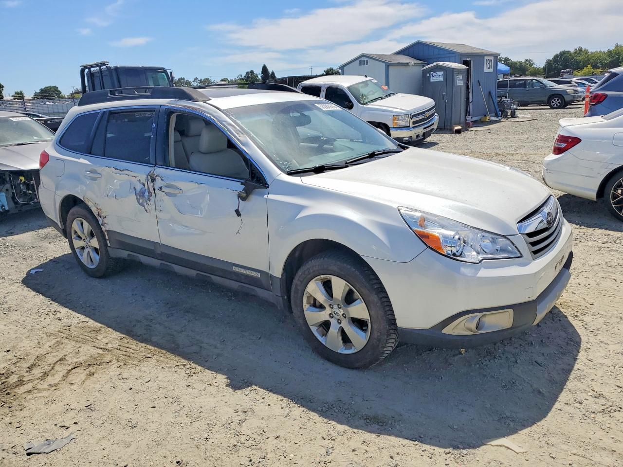 2012 Subaru Outback 3.6r Limited White vin: 4S4BRDLCXC2254069