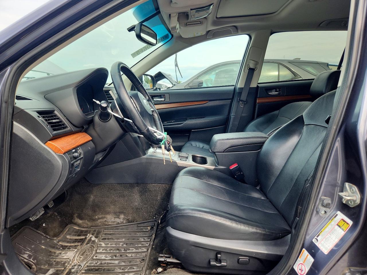 2014 Subaru Outback 3.6r Limited Blue vin: 4S4BRDLCXE2208356