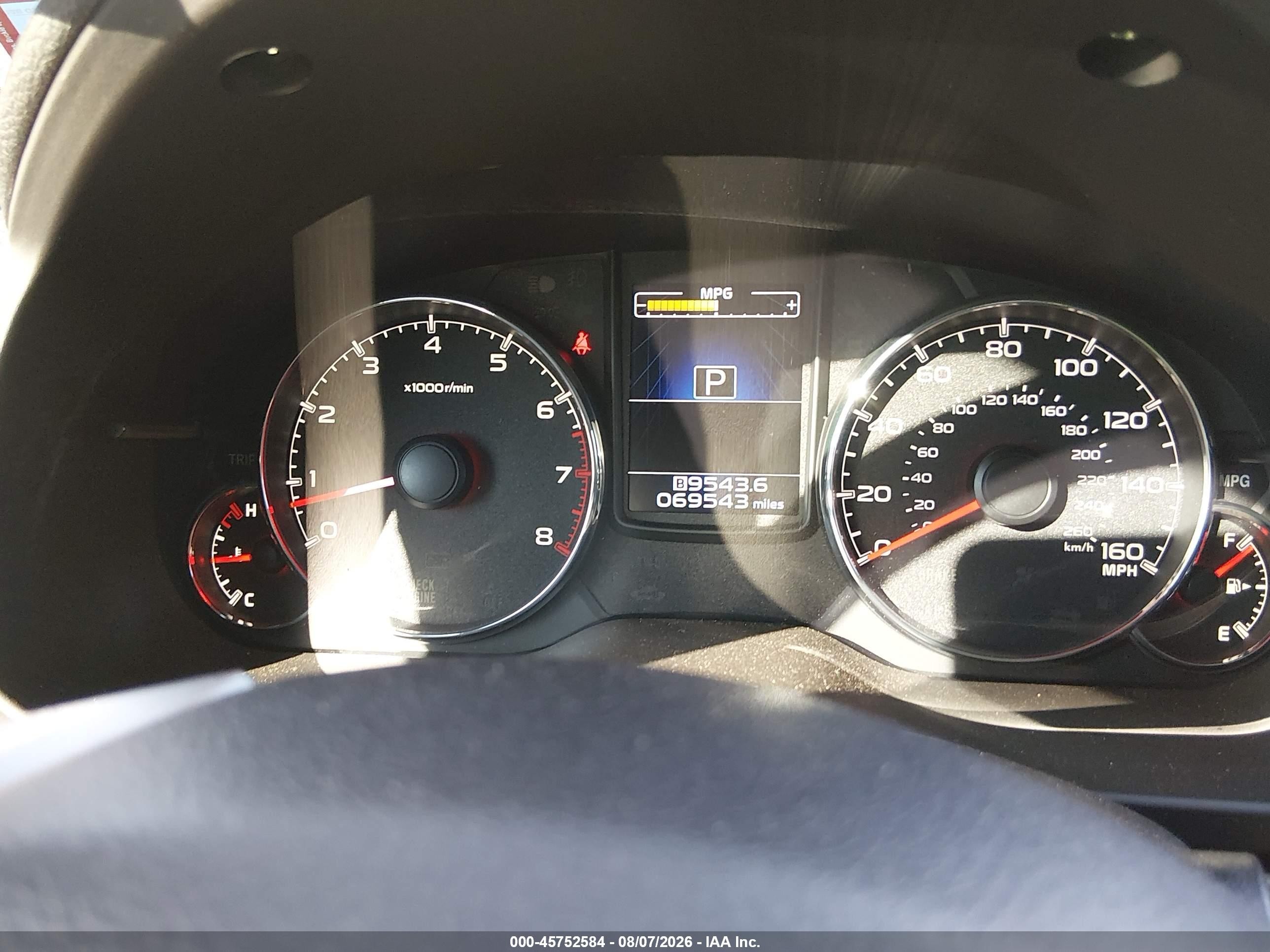 2014 Subaru Outback 3.6r Limited Silver vin: 4S4BRDLCXE2312362