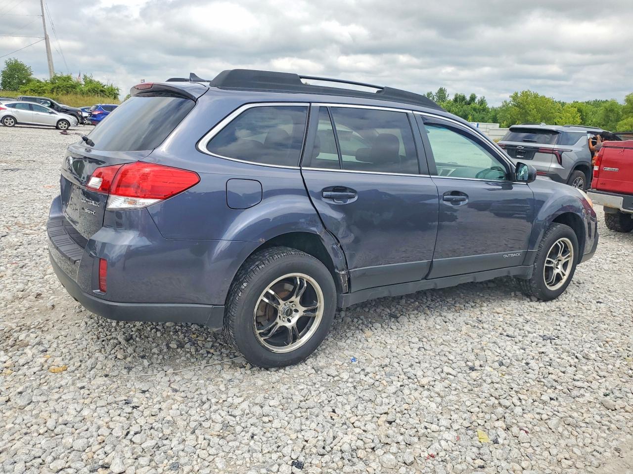 2014 Subaru Outback 3.6r Limited Blue vin: 4S4BRDMC6E2209549