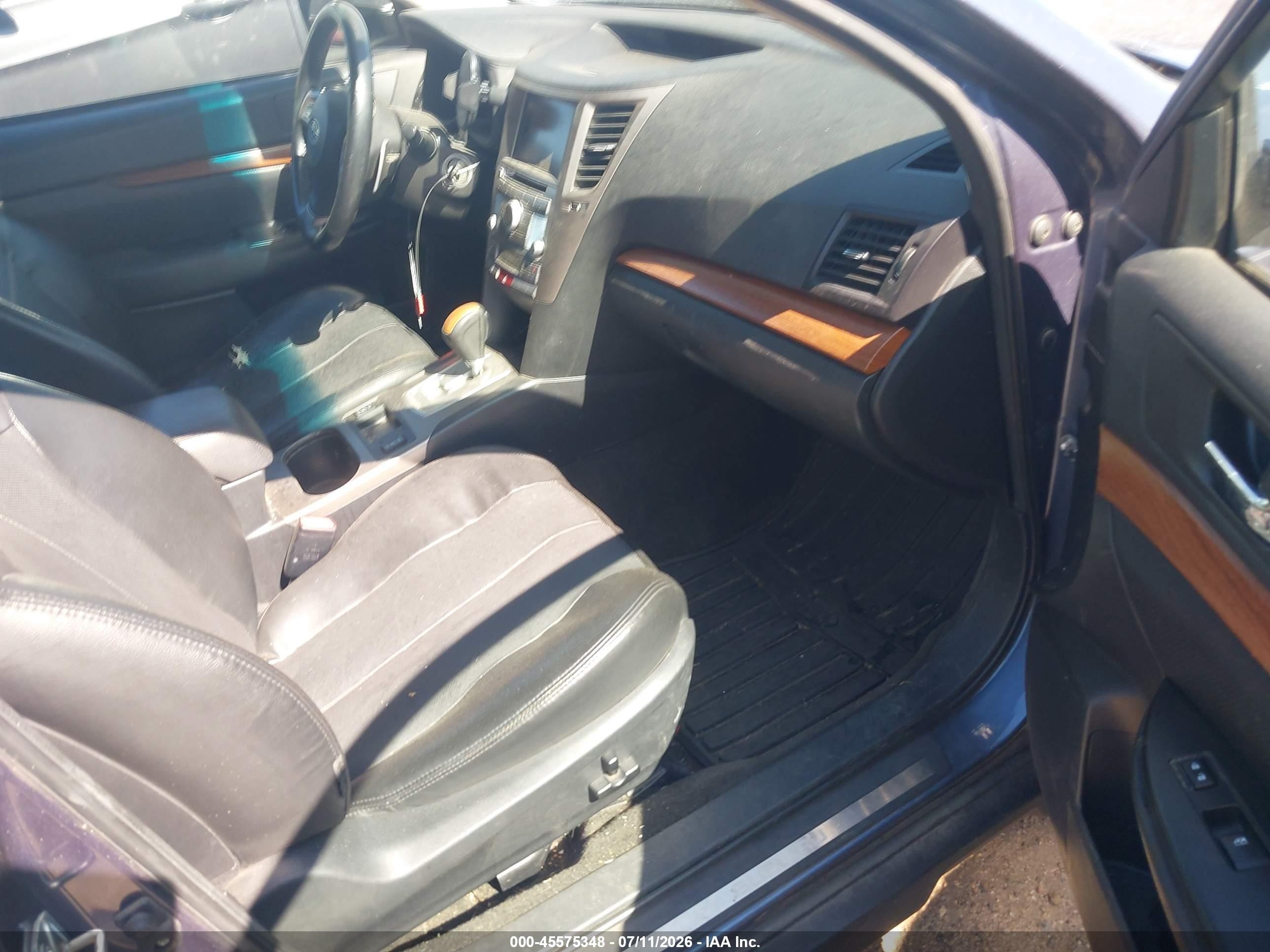 2014 Subaru Outback 3.6r Limited Blue vin: 4S4BRDMCXE2226693