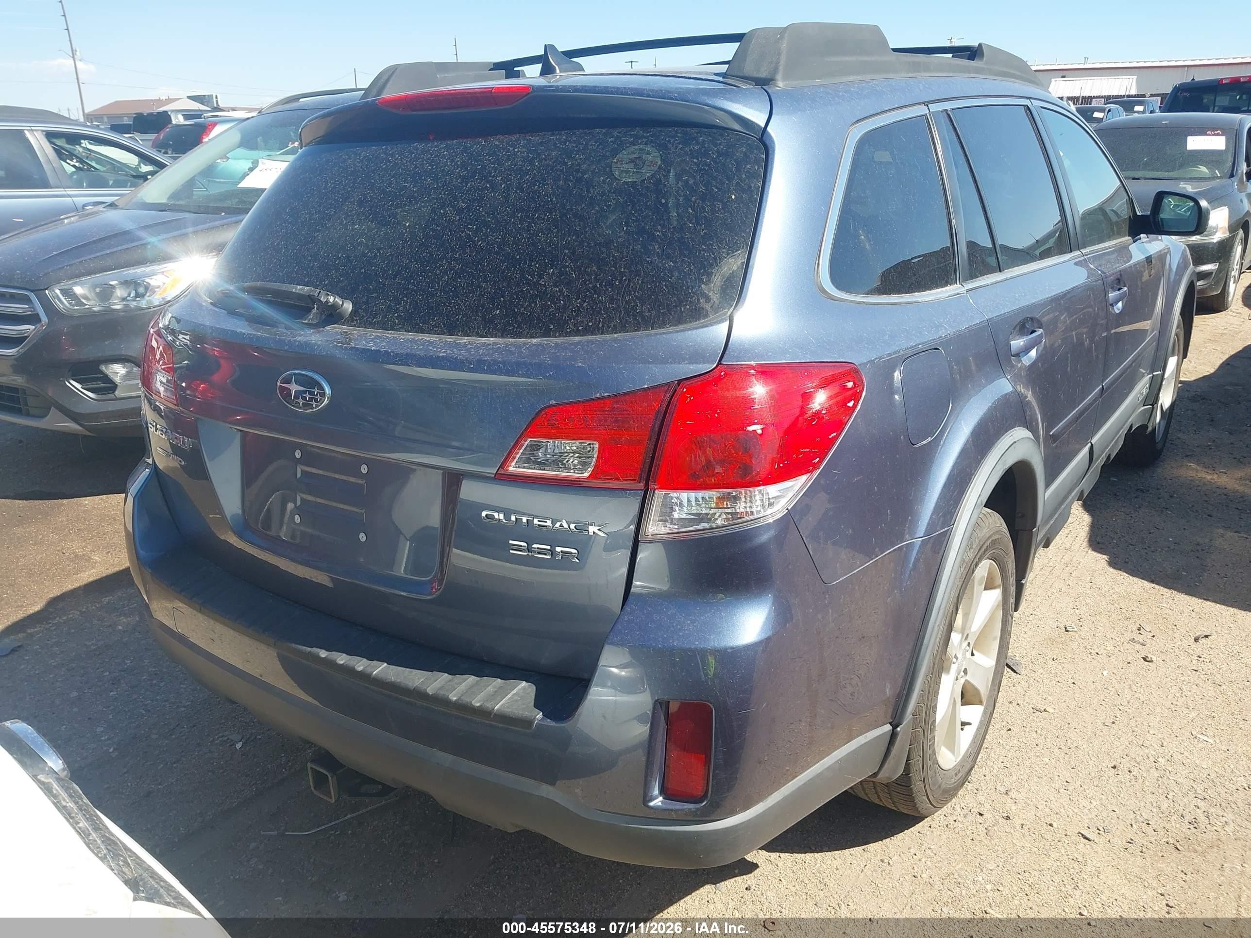 2014 Subaru Outback 3.6r Limited Blue vin: 4S4BRDMCXE2226693