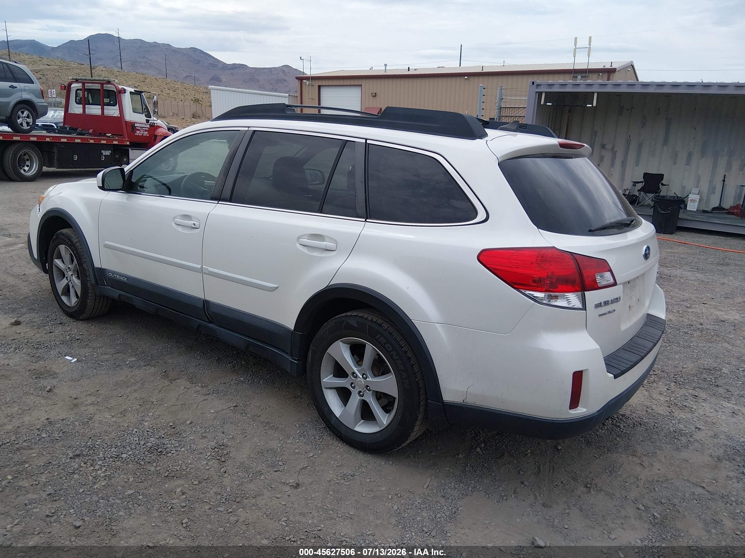 2013 Subaru Outback 3.6r Limited White vin: 4S4BRDPC4D2232712