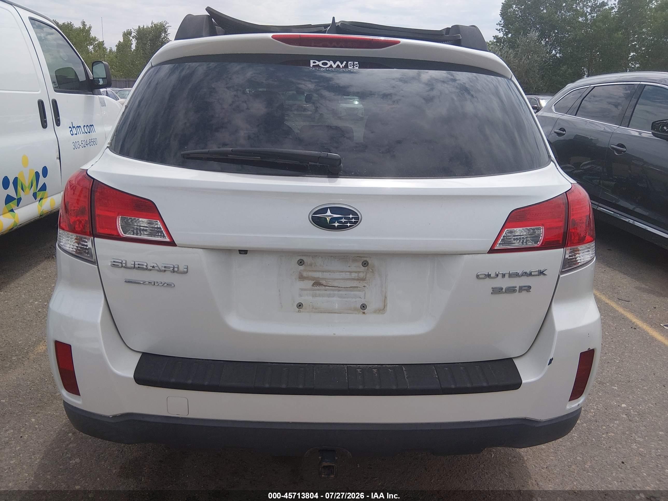 2014 Subaru Outback 3.6r Limited Белый vin: 4S4BRDPC9E2213820