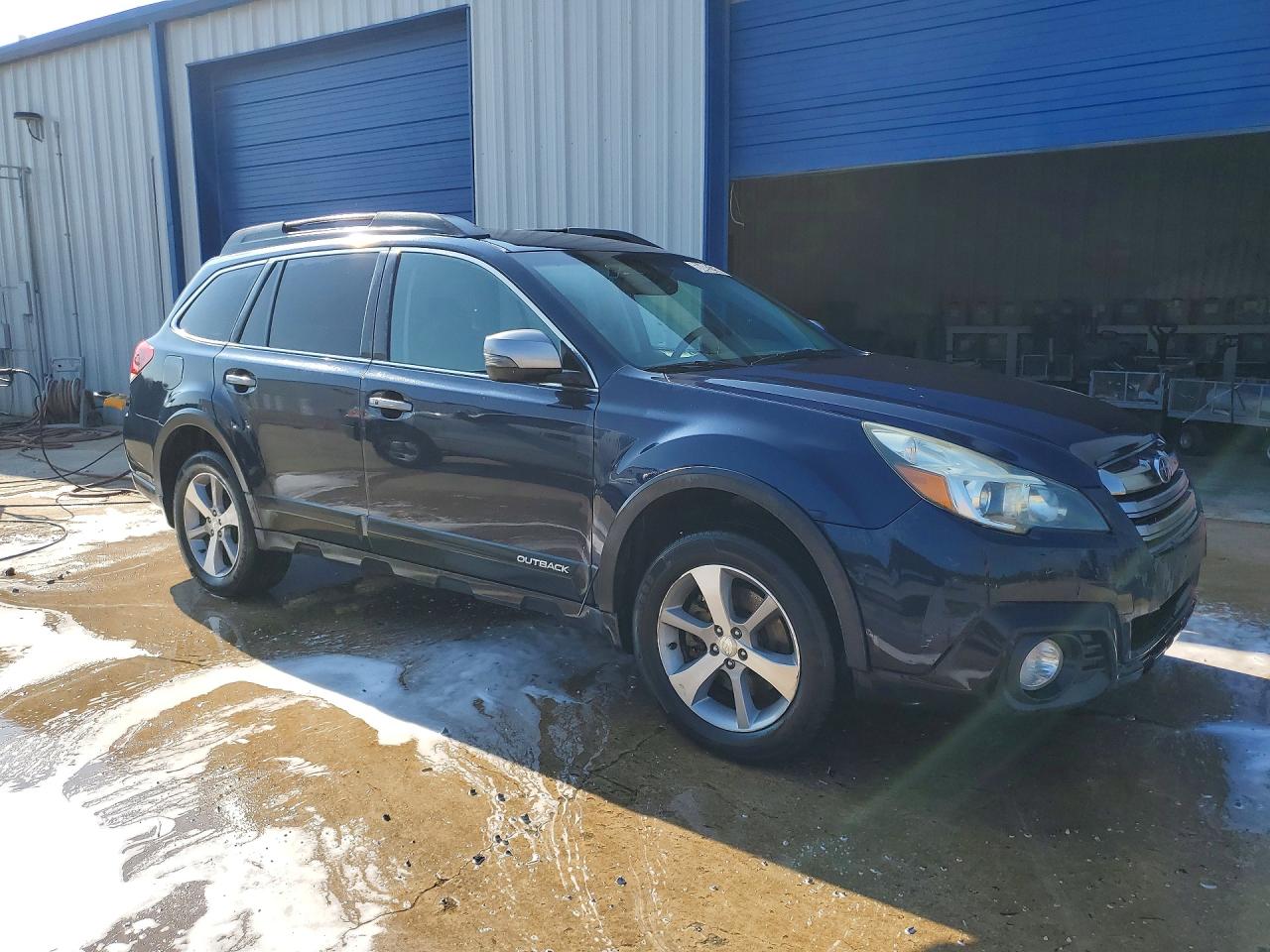 2014 Subaru Outback 3.6r Limited Blue vin: 4S4BRDPC9E2281406
