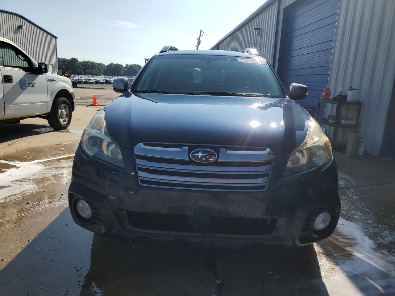 2014 Subaru Outback 3.6r Limited Blue vin: 4S4BRDPC9E2281406 Damage: Left Head Lamp, Faded, Repair Required