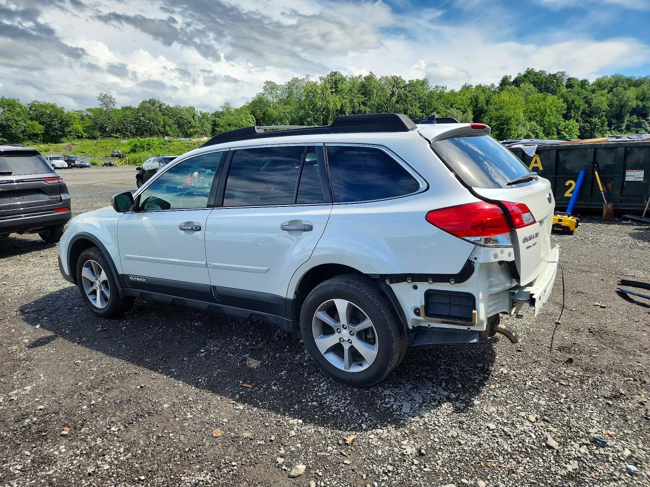 2014 Subaru Outback 3.6r Limited White vin: 4S4BRDPCXE2310069