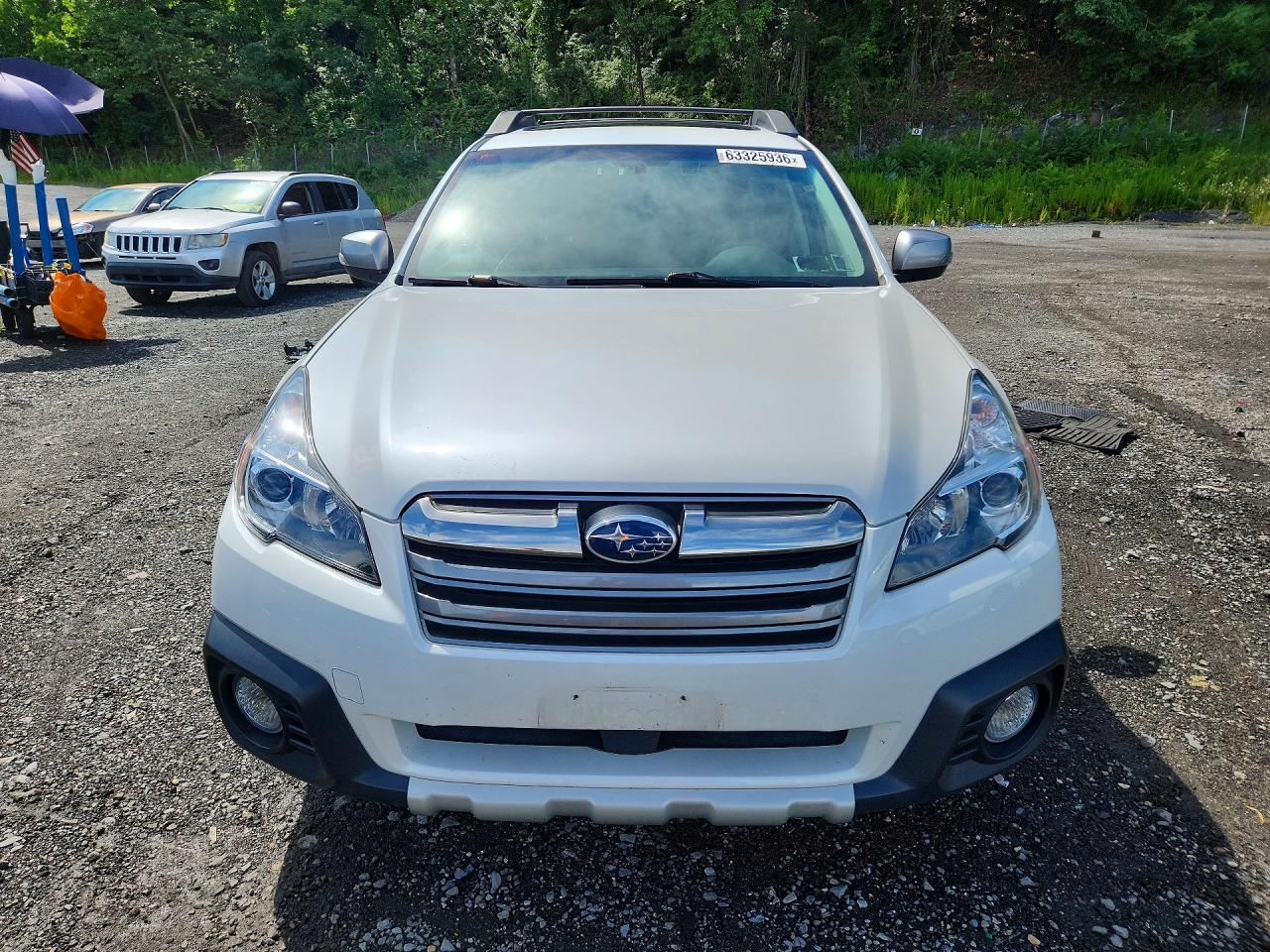 2014 Subaru Outback 3.6r Limited White vin: 4S4BRDPCXE2310069