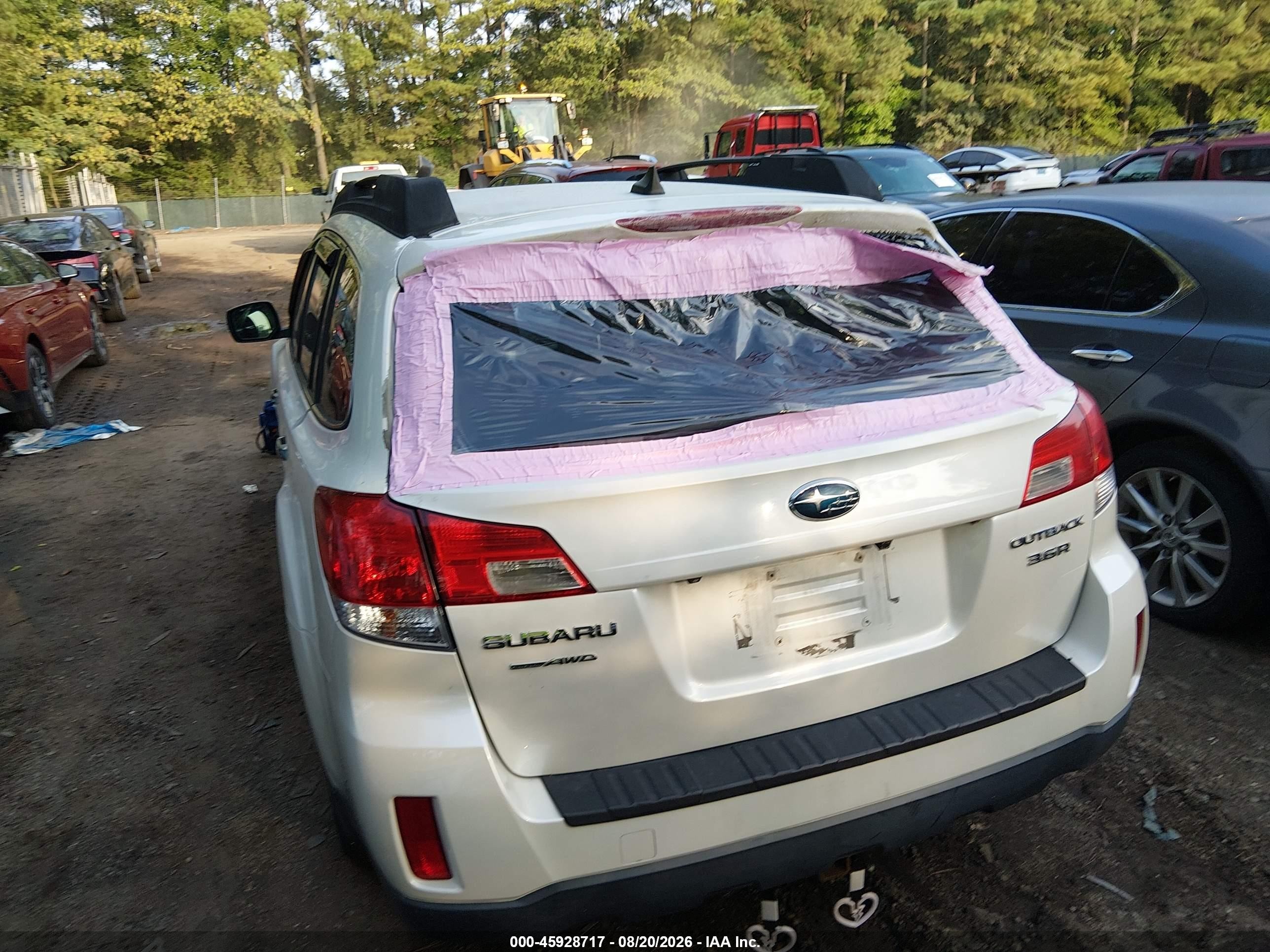 2013 Subaru Outback 3.6r Limited White vin: 4S4BRDSC3D2311781