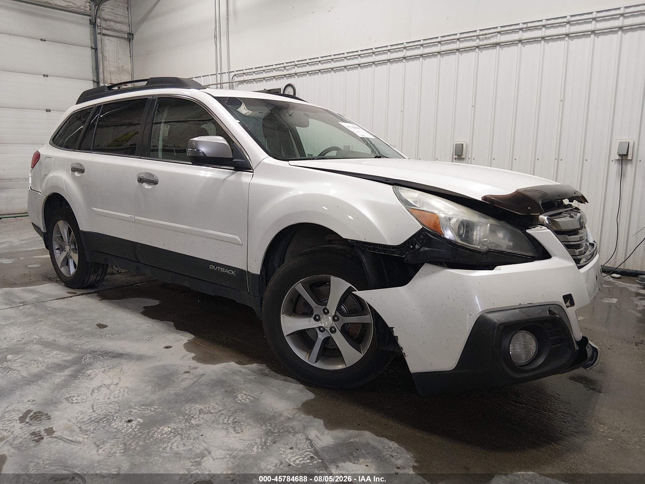 2013 Subaru Outback 3.6r Limited White vin: 4S4BRDSCXD2240045