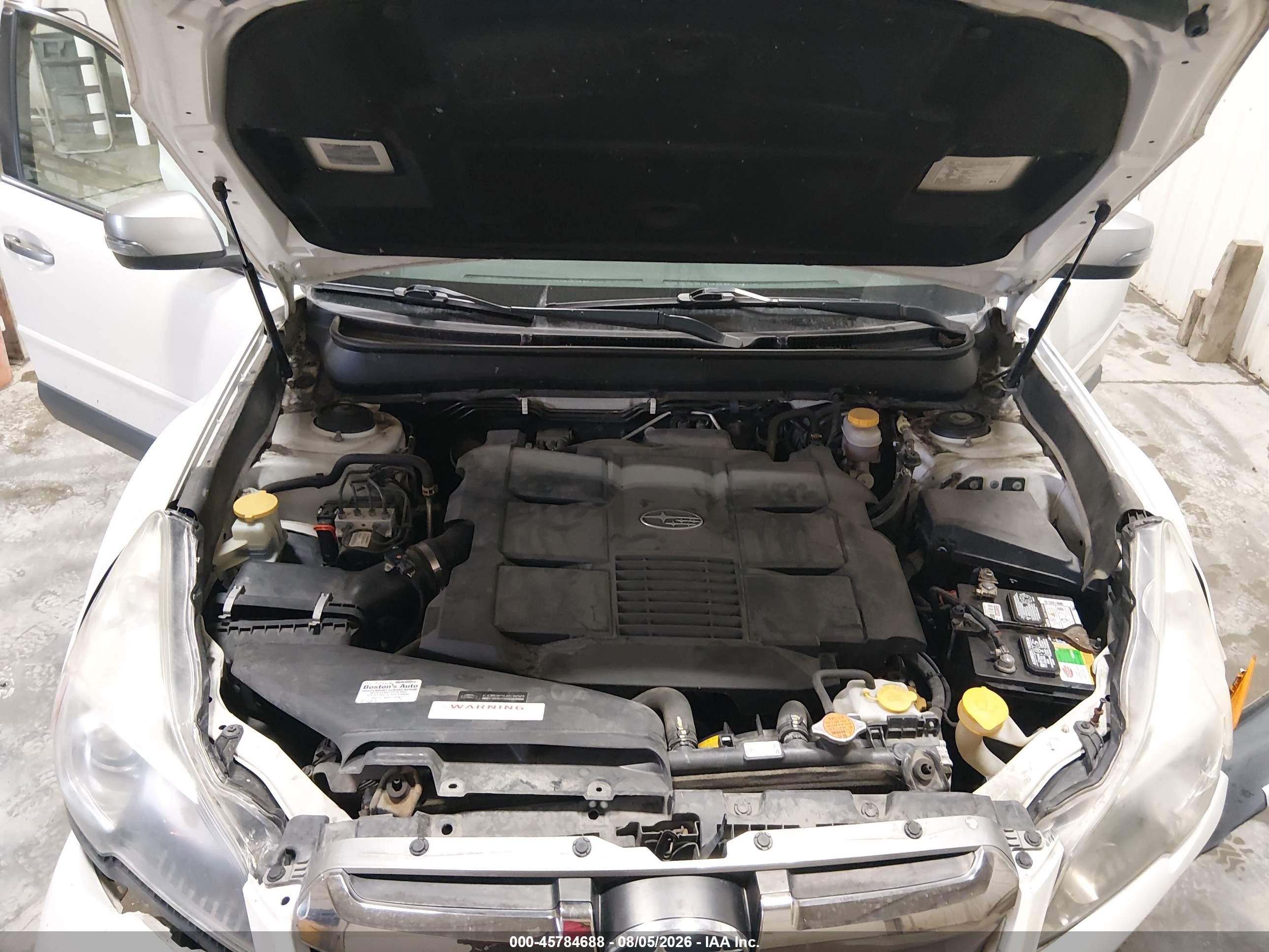 2013 Subaru Outback 3.6r Limited White vin: 4S4BRDSCXD2240045