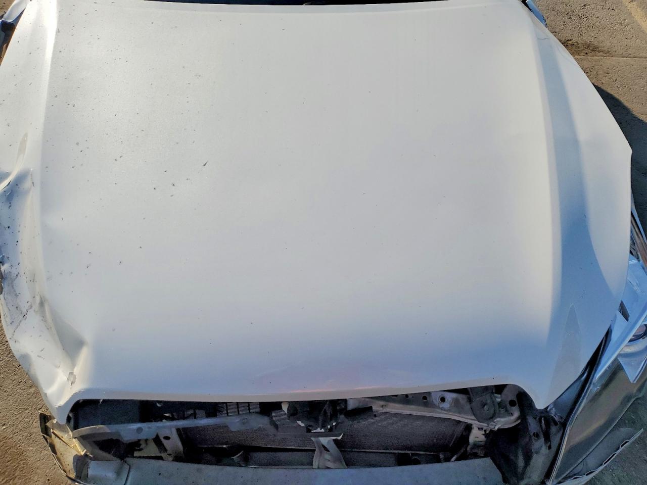 2013 Subaru Outback 3.6r Limited White vin: 4S4BRDSCXD2292534