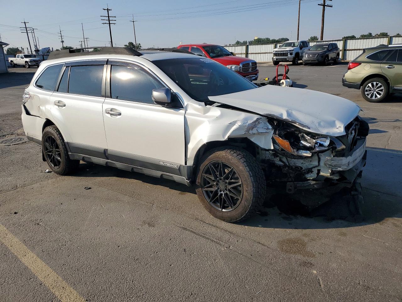 2013 Subaru Outback 3.6r Limited White vin: 4S4BRDSCXD2292534