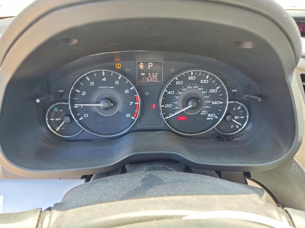 2012 Subaru Outback 3.6r Premium Серебряный vin: 4S4BREHCXC2263532
