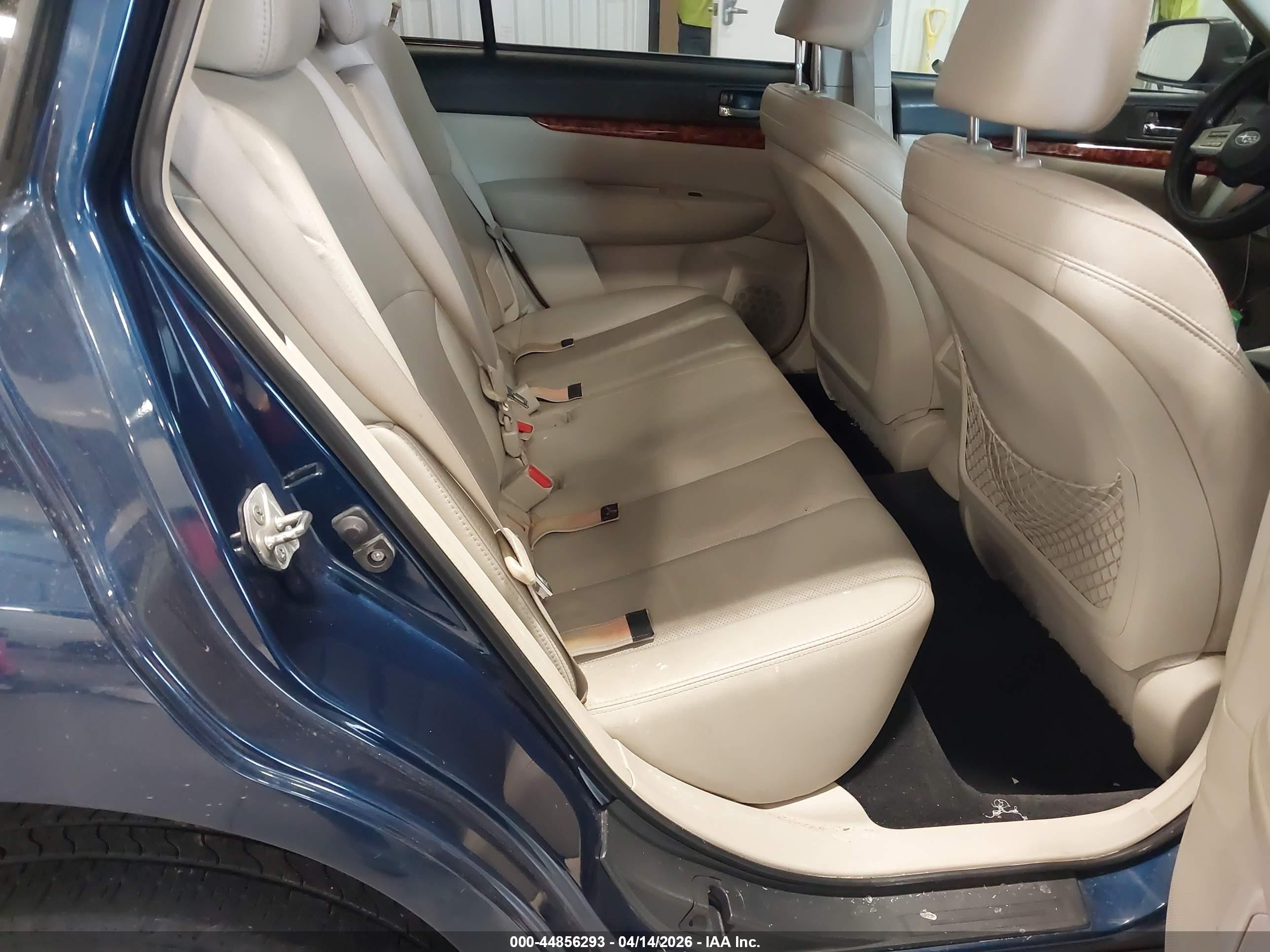 2011 Subaru Outback 3.6r Limited Blue vin: 4S4BREJC1B2321441