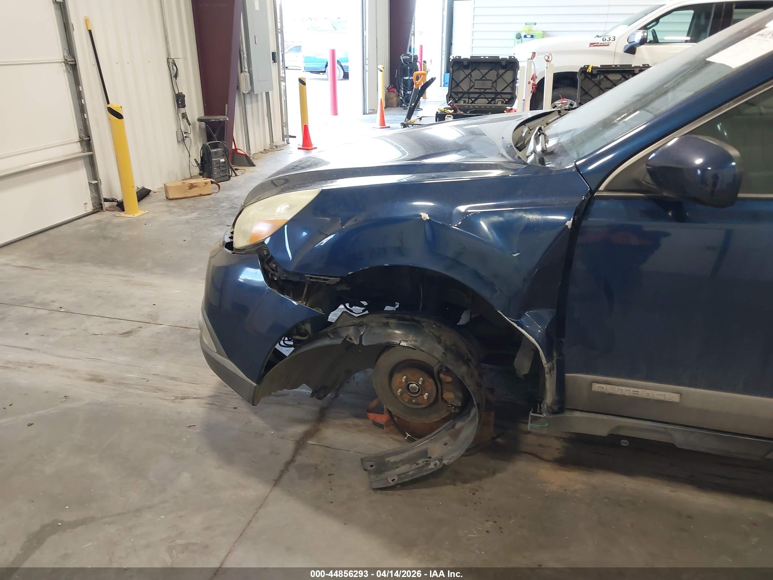 2011 Subaru Outback 3.6r Limited Blue vin: 4S4BREJC1B2321441