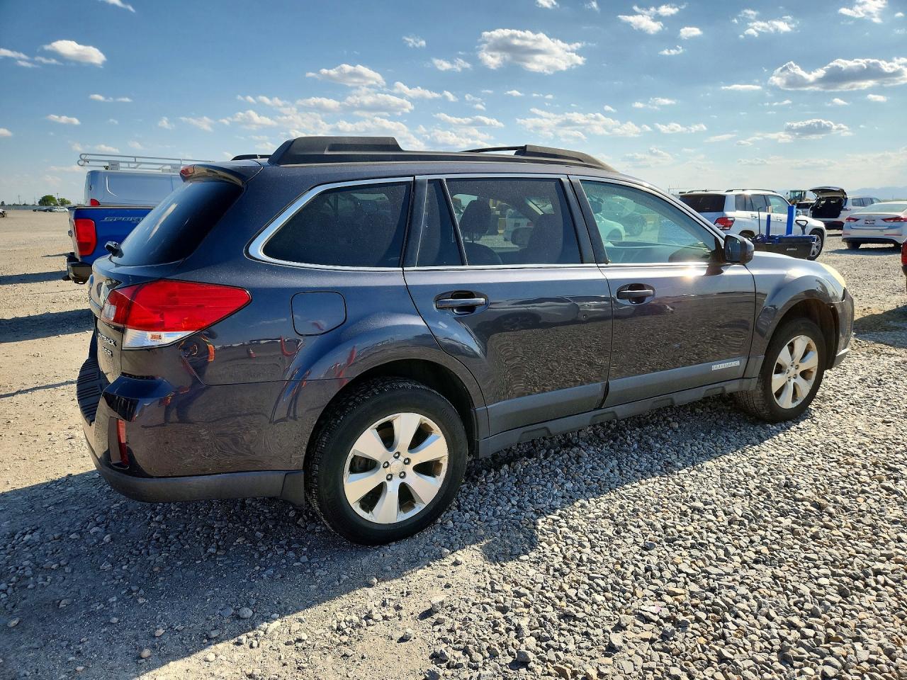 2010 Subaru Outback 3.6r Limited Угольный vin: 4S4BRELC2A2318348