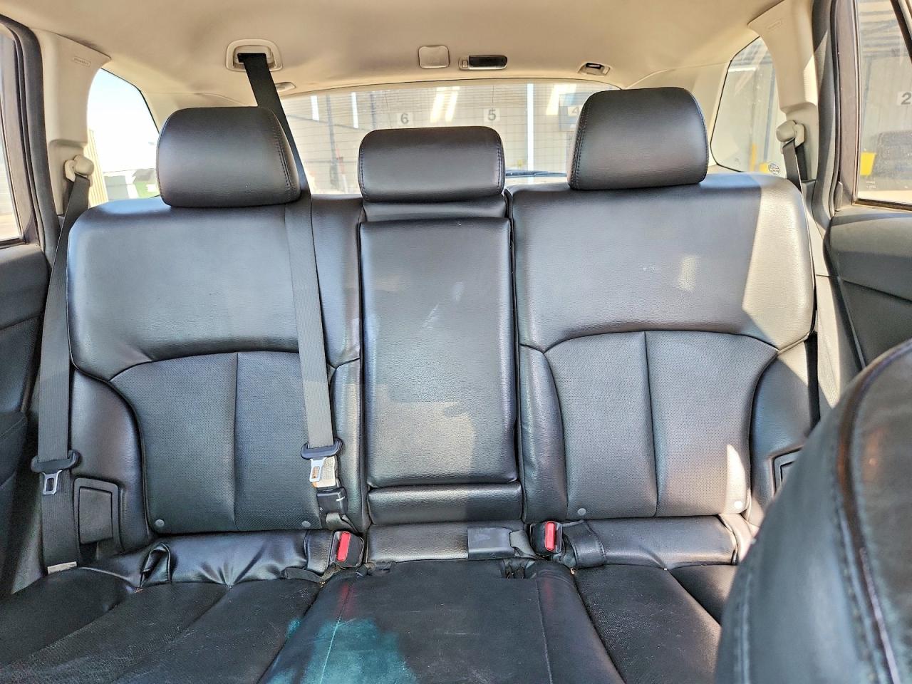2010 Subaru Outback 3.6r Limited Угольный vin: 4S4BRELC2A2318348