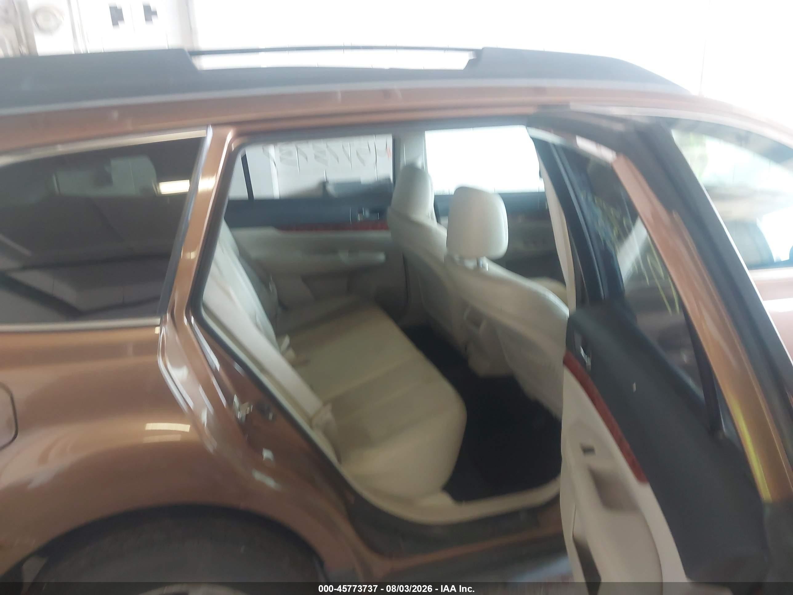 2011 Subaru Outback 3.6r Limited Коричневый vin: 4S4BRELC3B2351103
