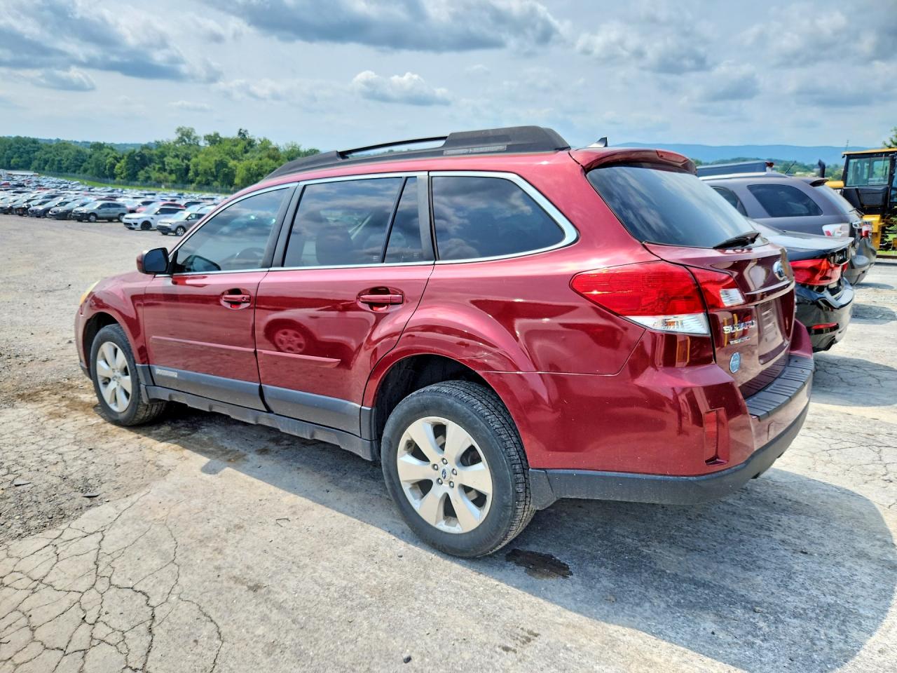 2012 Subaru Outback 3.6r Limited Maroon vin: 4S4BRELC5C2214732