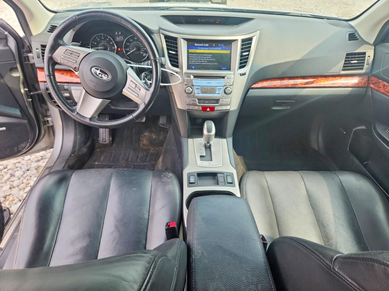 2011 Subaru Outback 3.6r Limited Silver vin: 4S4BRELC7B2350651