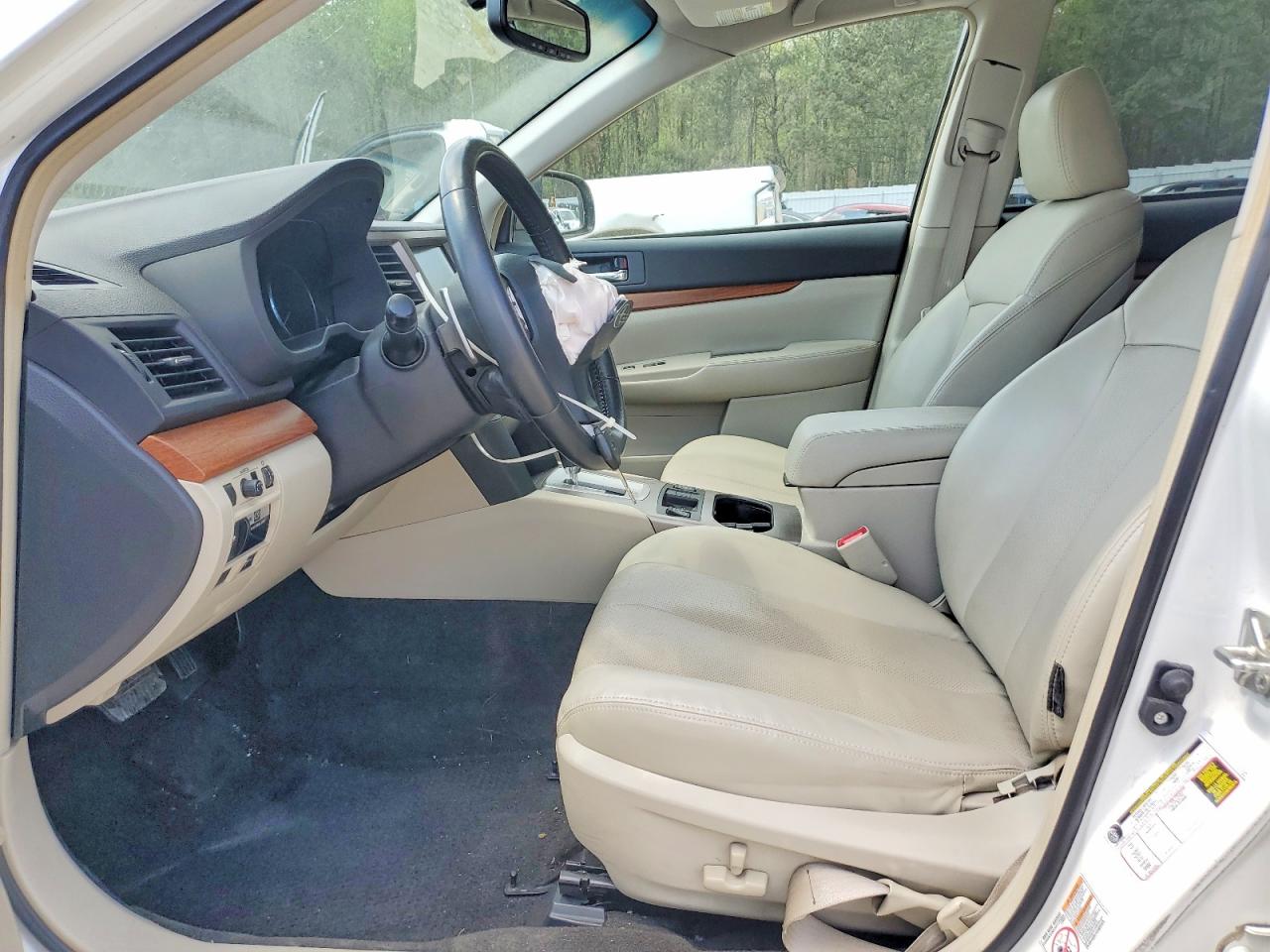 2013 Subaru Outback 3.6r Limited White vin: 4S4BRELCXD2211004