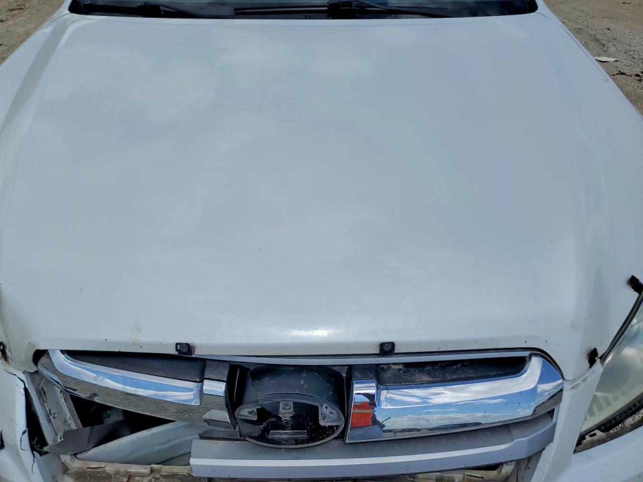 2013 Subaru Outback 3.6r Limited White vin: 4S4BRELCXD2211004