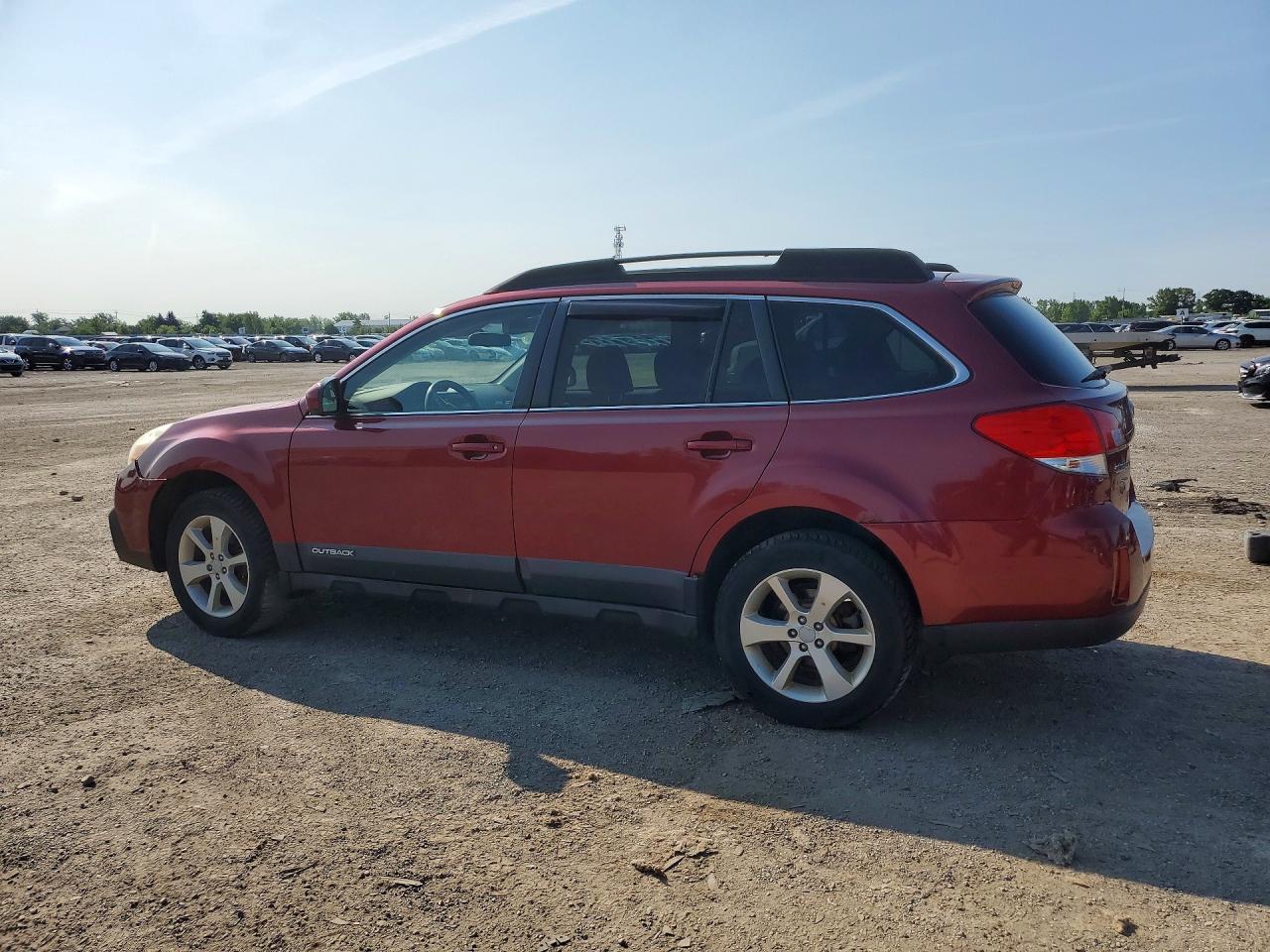 2014 Subaru Outback 2.5i Premium Red vin: 4S4BRGBC0E3273228
