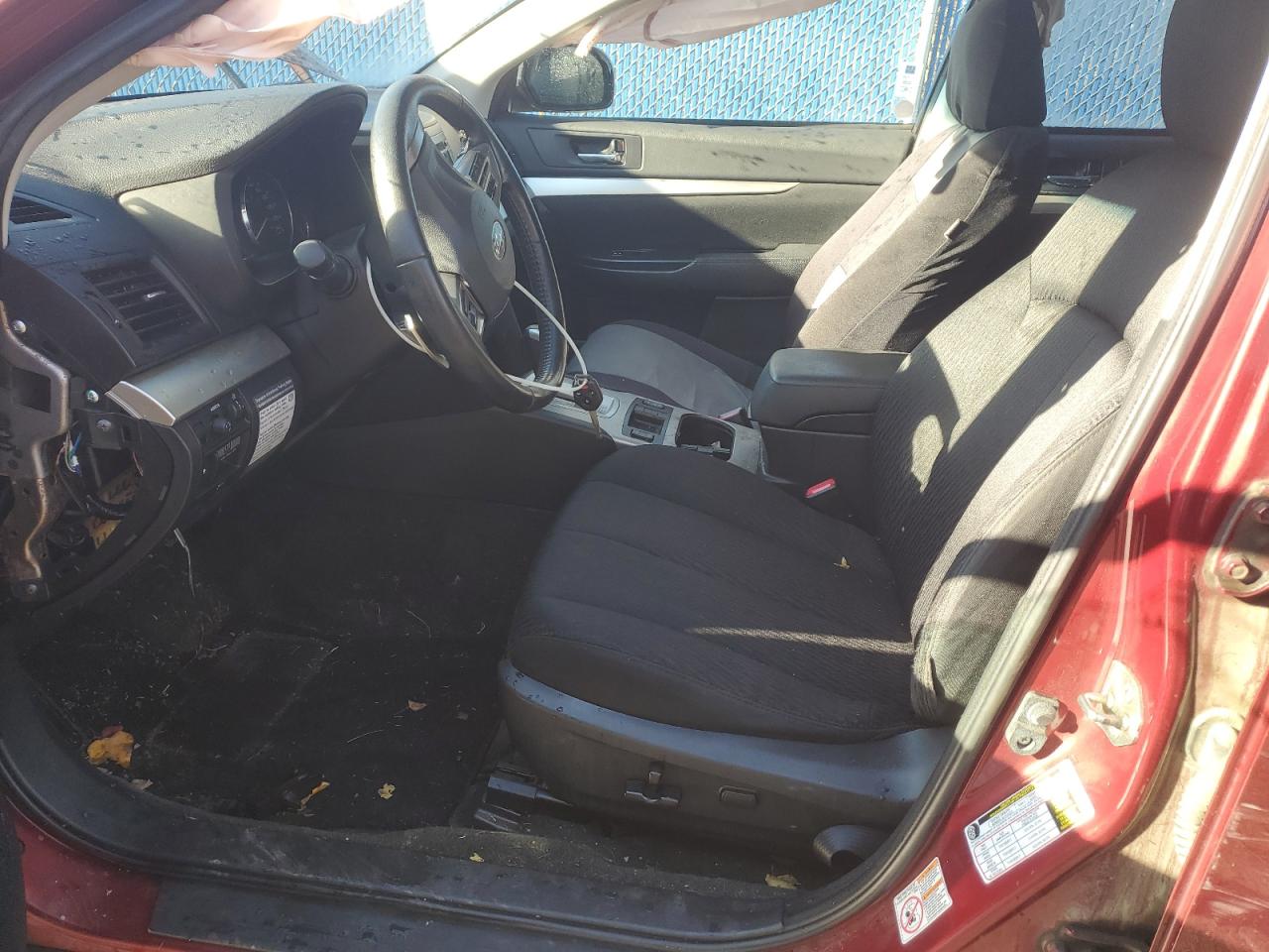 2012 Subaru Outback 2.5i Premium Red vin: 4S4BRGGC6C3265043