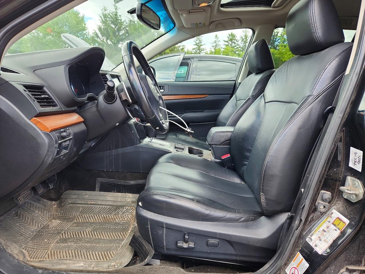 2014 Subaru Outback 2.5i Limited Black vin: 4S4BRGMC3E3302122