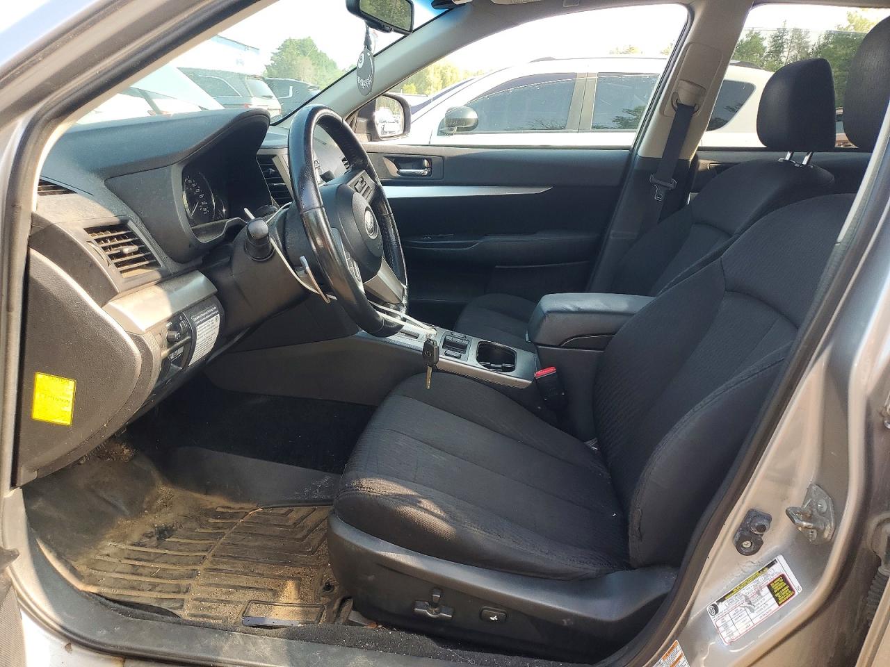 2011 Subaru Outback 3.6r Premium Silver vin: 4S4BRJGC8B2401853