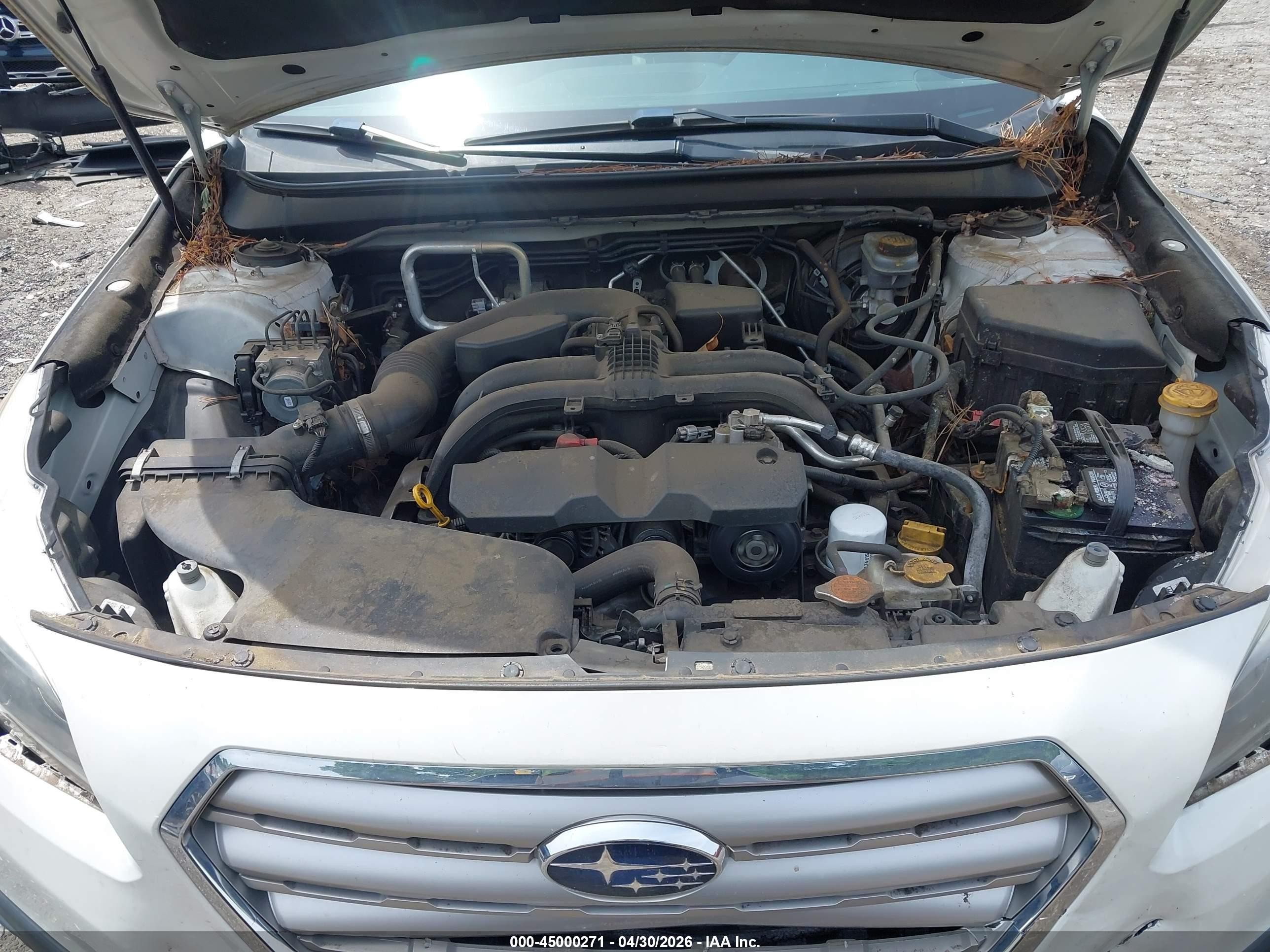 2017 Subaru Outback 2.5i White vin: 4S4BSAAC5H3391542