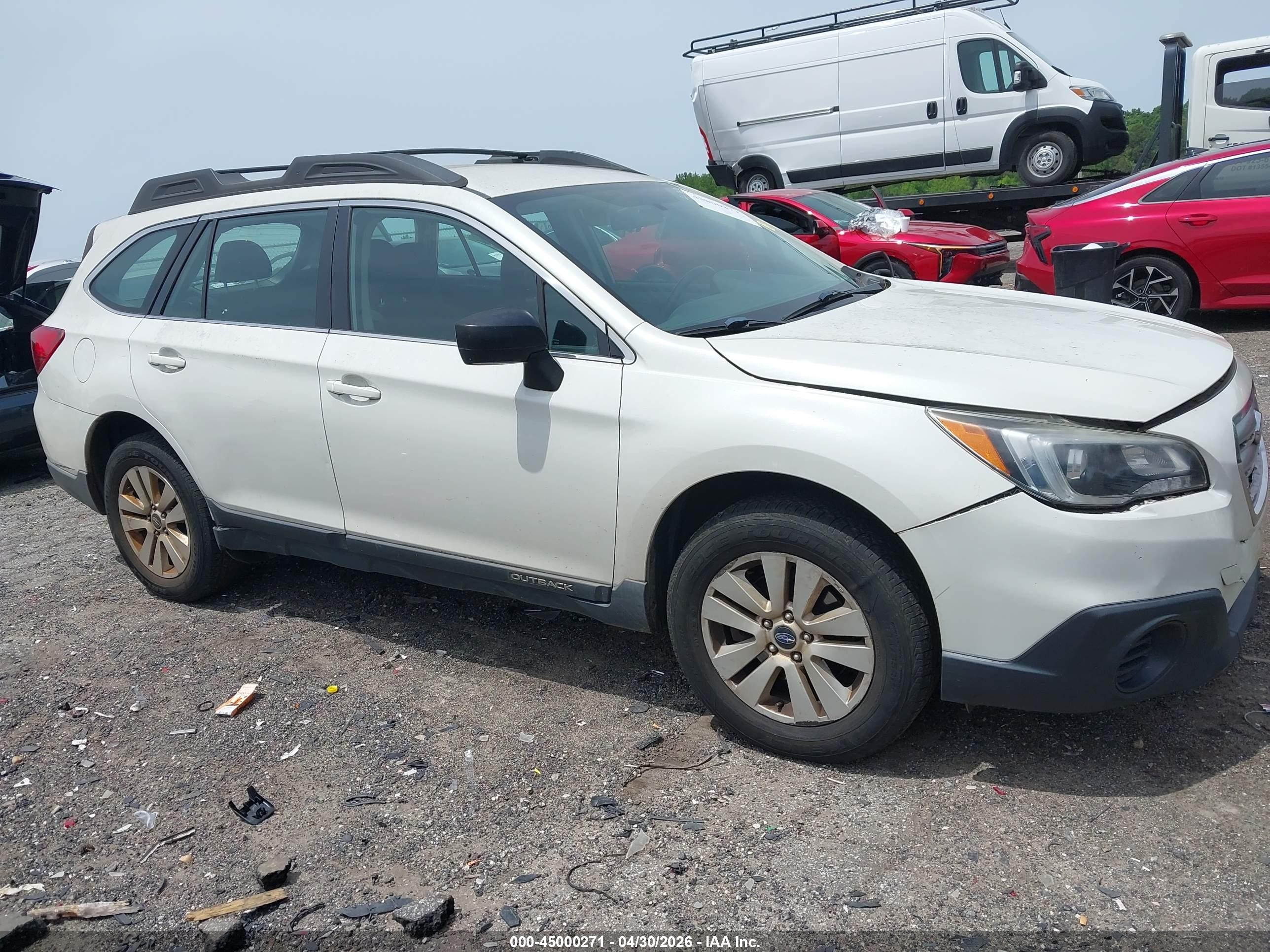 2017 Subaru Outback 2.5i White vin: 4S4BSAAC5H3391542