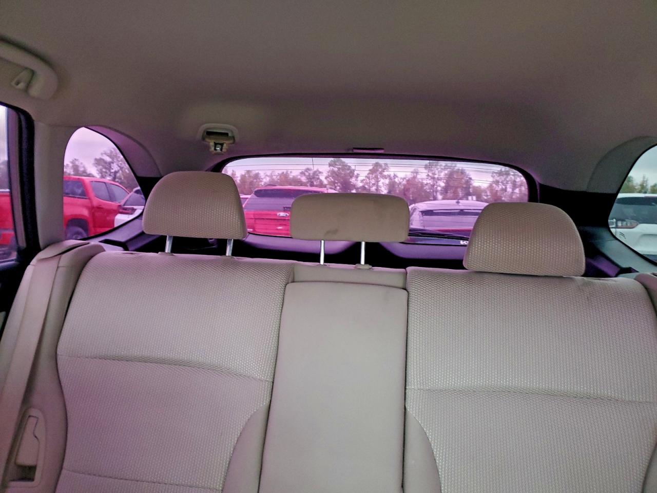 2018 Subaru Outback 2.5i Gold vin: 4S4BSAAC8J3375146