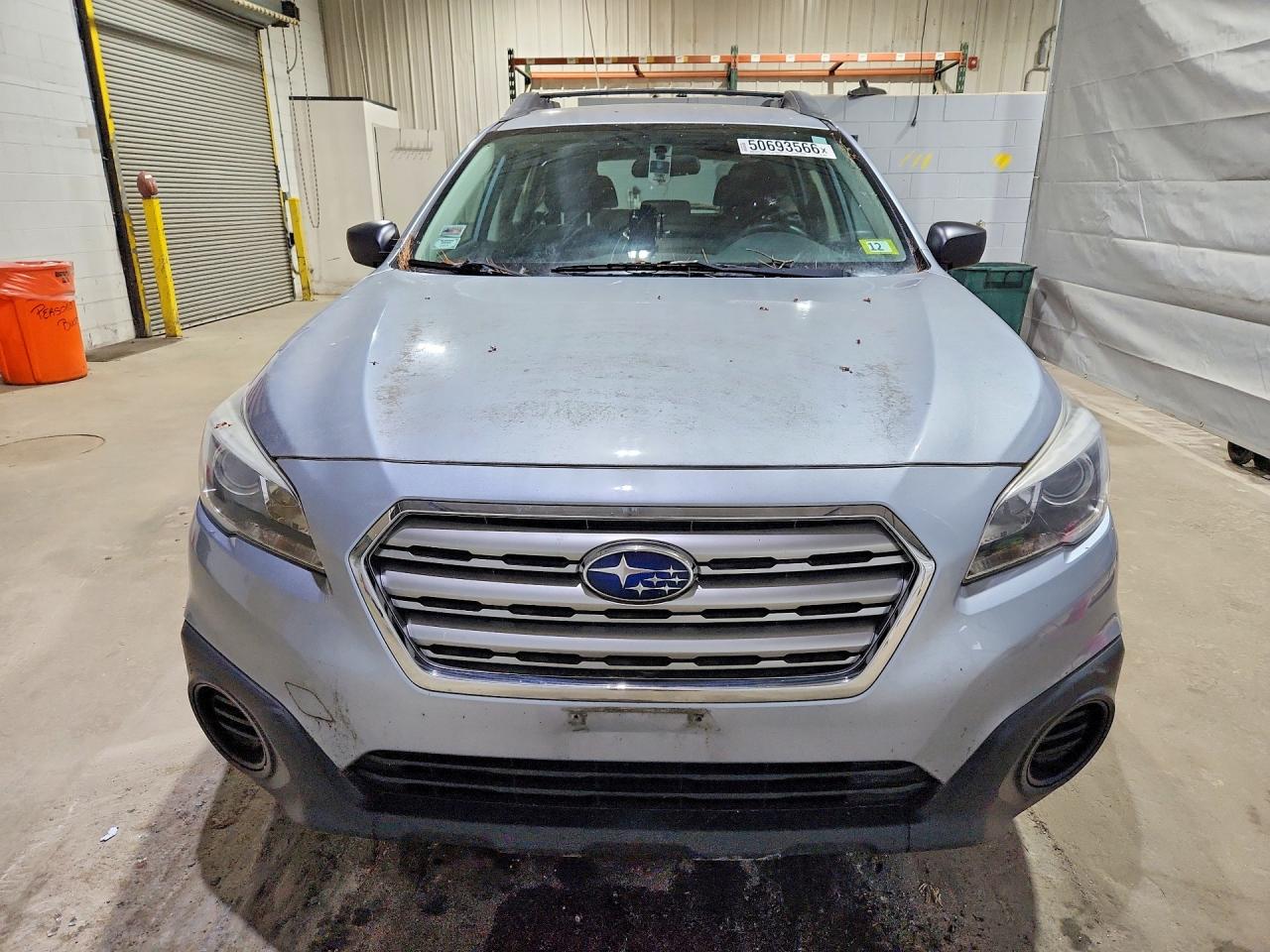 2015 Subaru Outback 2.5i Серебряный vin: 4S4BSAACXF3309656