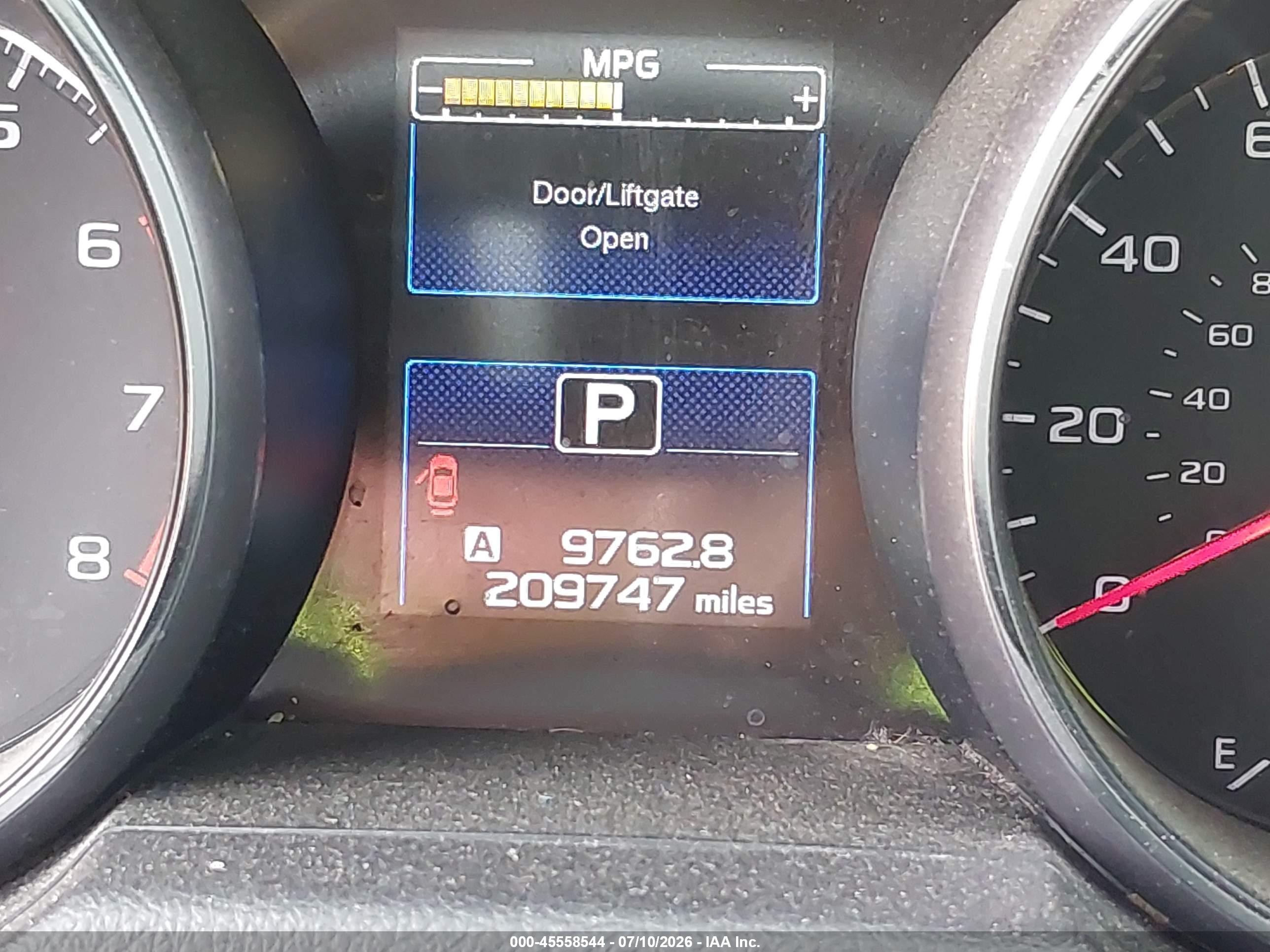 2017 Subaru Outback 2.5i Серебряный vin: 4S4BSAACXH3396543