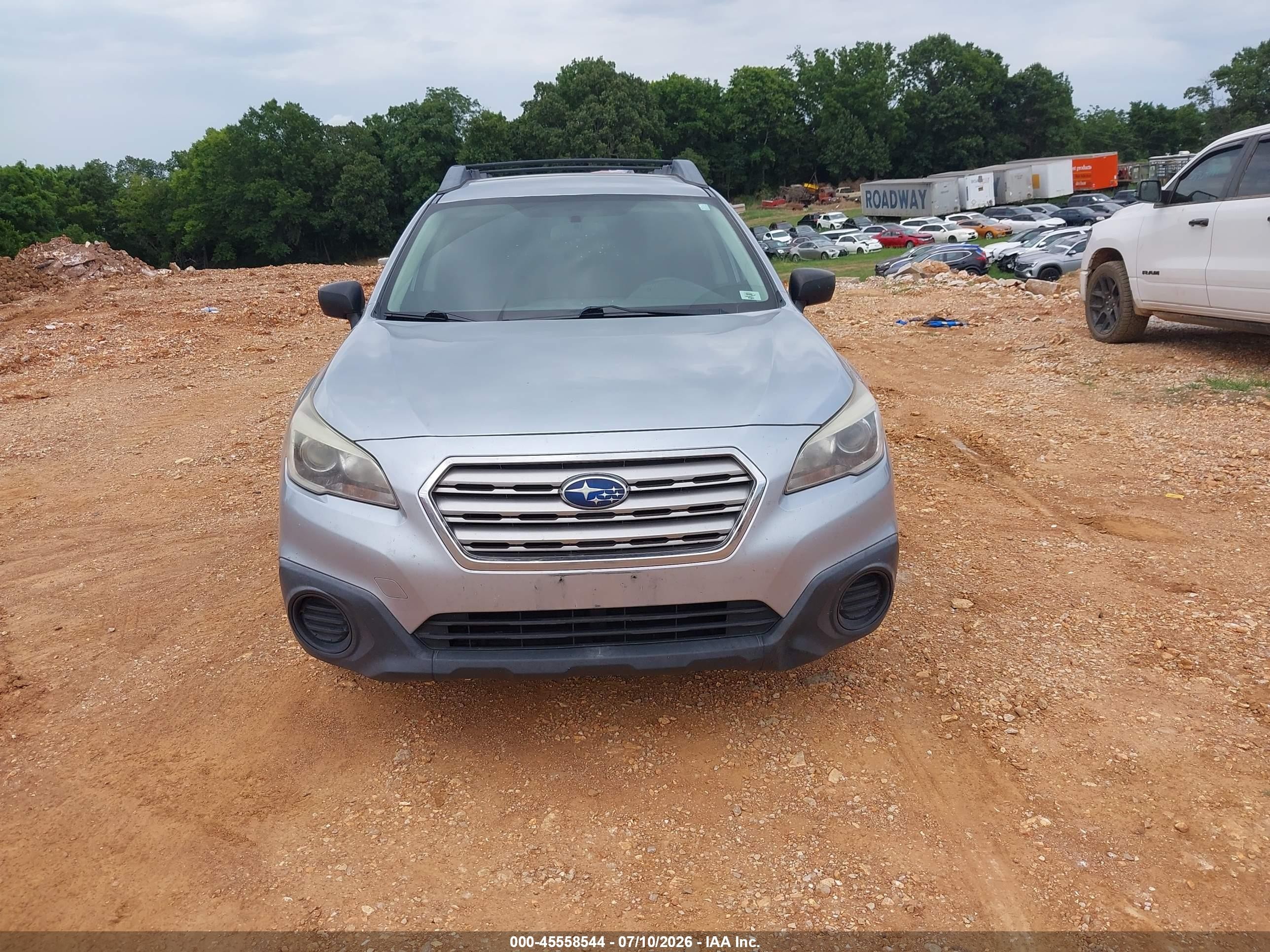 2017 Subaru Outback 2.5i Серебряный vin: 4S4BSAACXH3396543