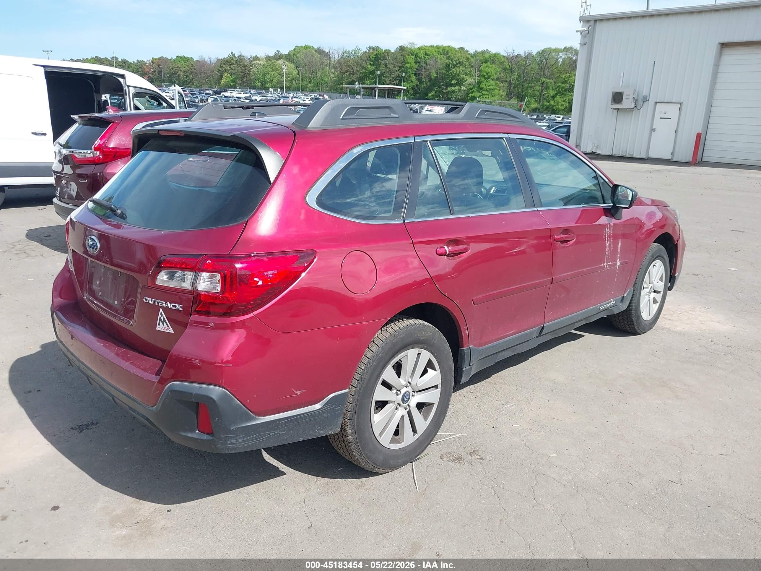 2019 Subaru Outback 2.5i Red vin: 4S4BSABC3K3389357