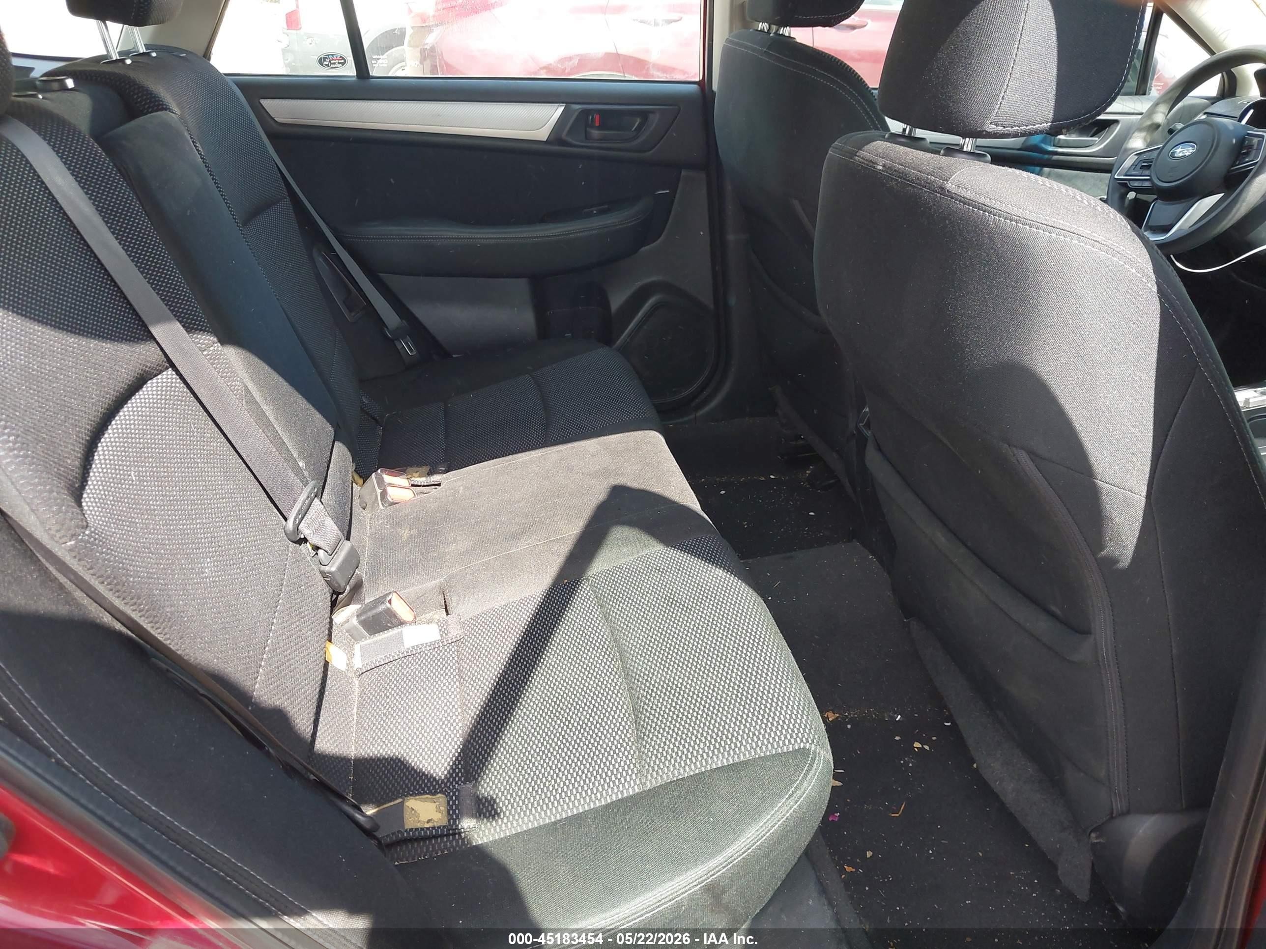 2019 Subaru Outback 2.5i Red vin: 4S4BSABC3K3389357