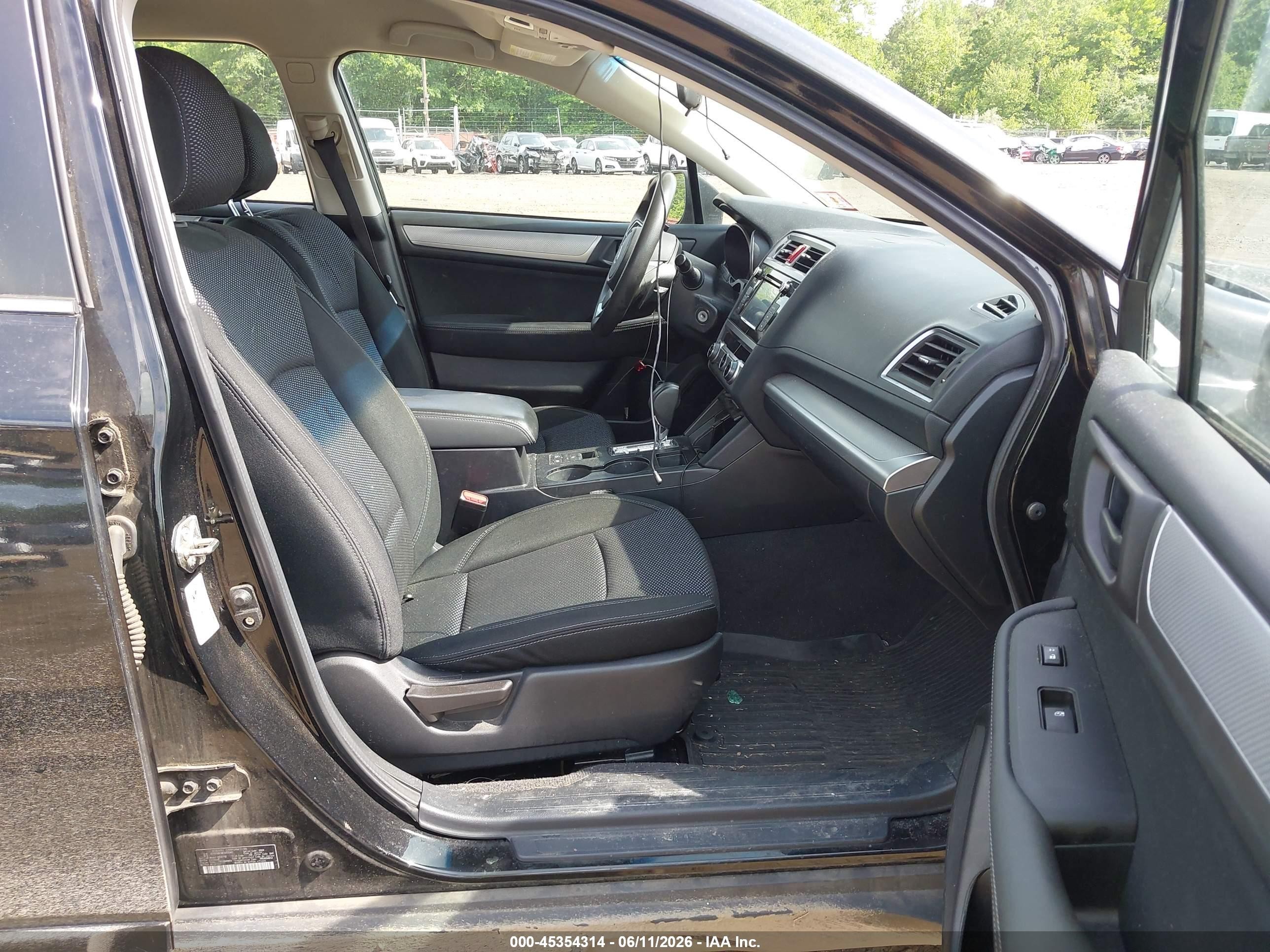 2019 Subaru Outback 2.5i Black vin: 4S4BSABC9K3322262