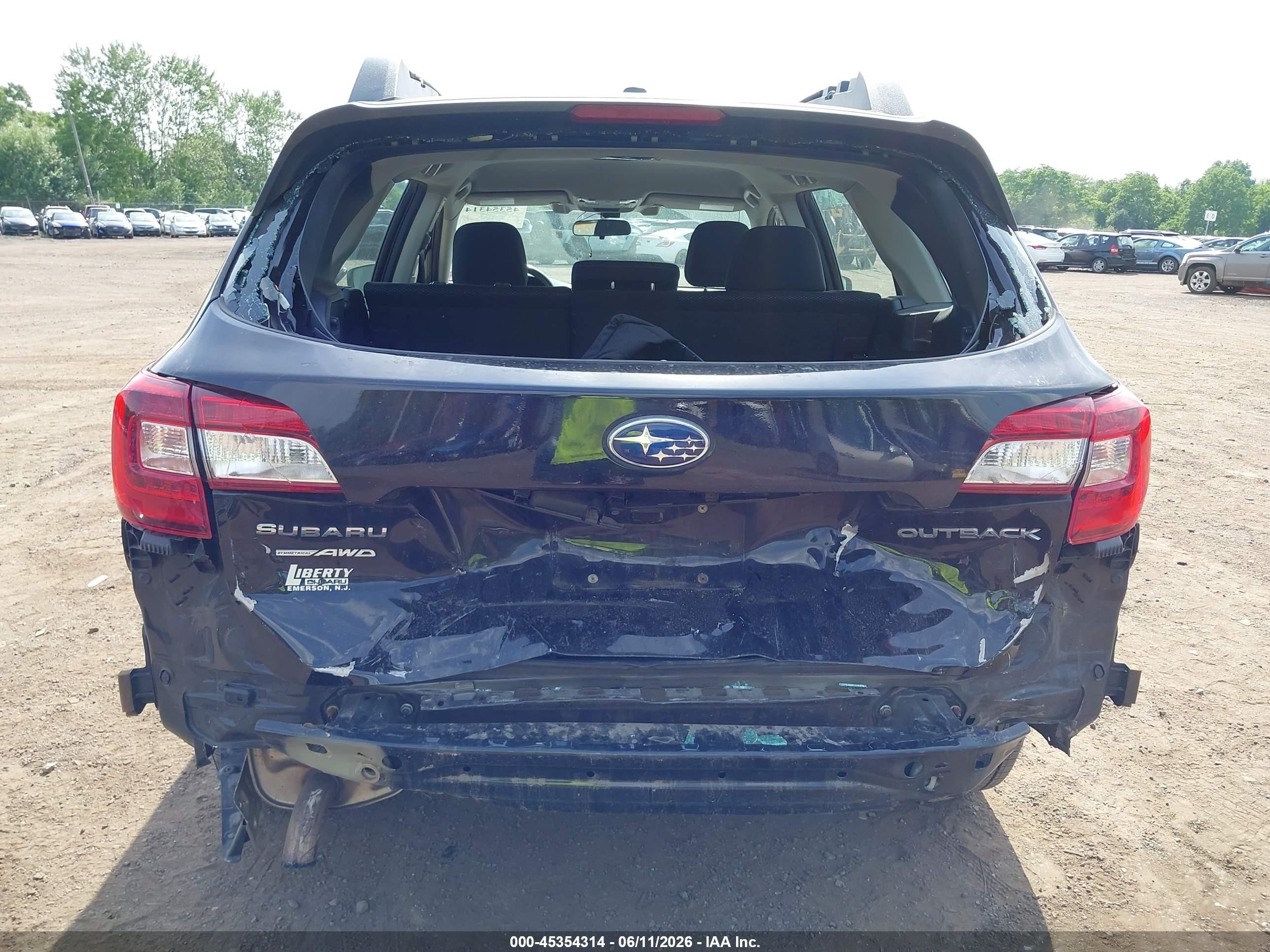 2019 Subaru Outback 2.5i Black vin: 4S4BSABC9K3322262