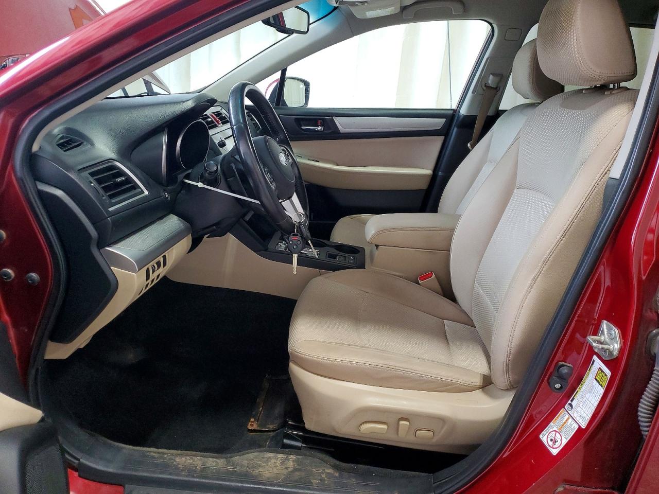 2015 Subaru Outback 2.5i Premium Burgundy vin: 4S4BSACC0F3253076