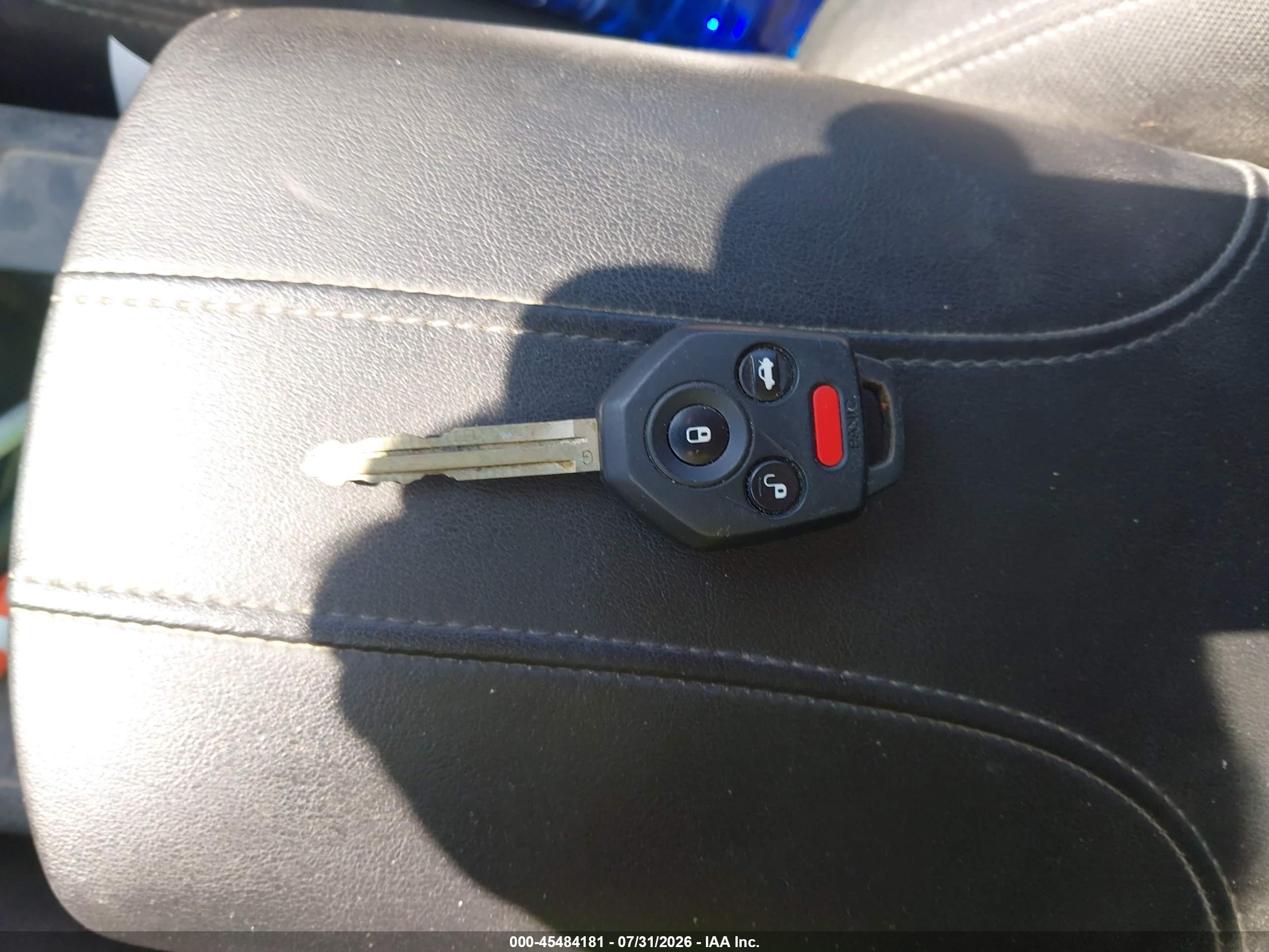 2015 Subaru Outback 2.5i Premium Серый vin: 4S4BSACC1F3215615