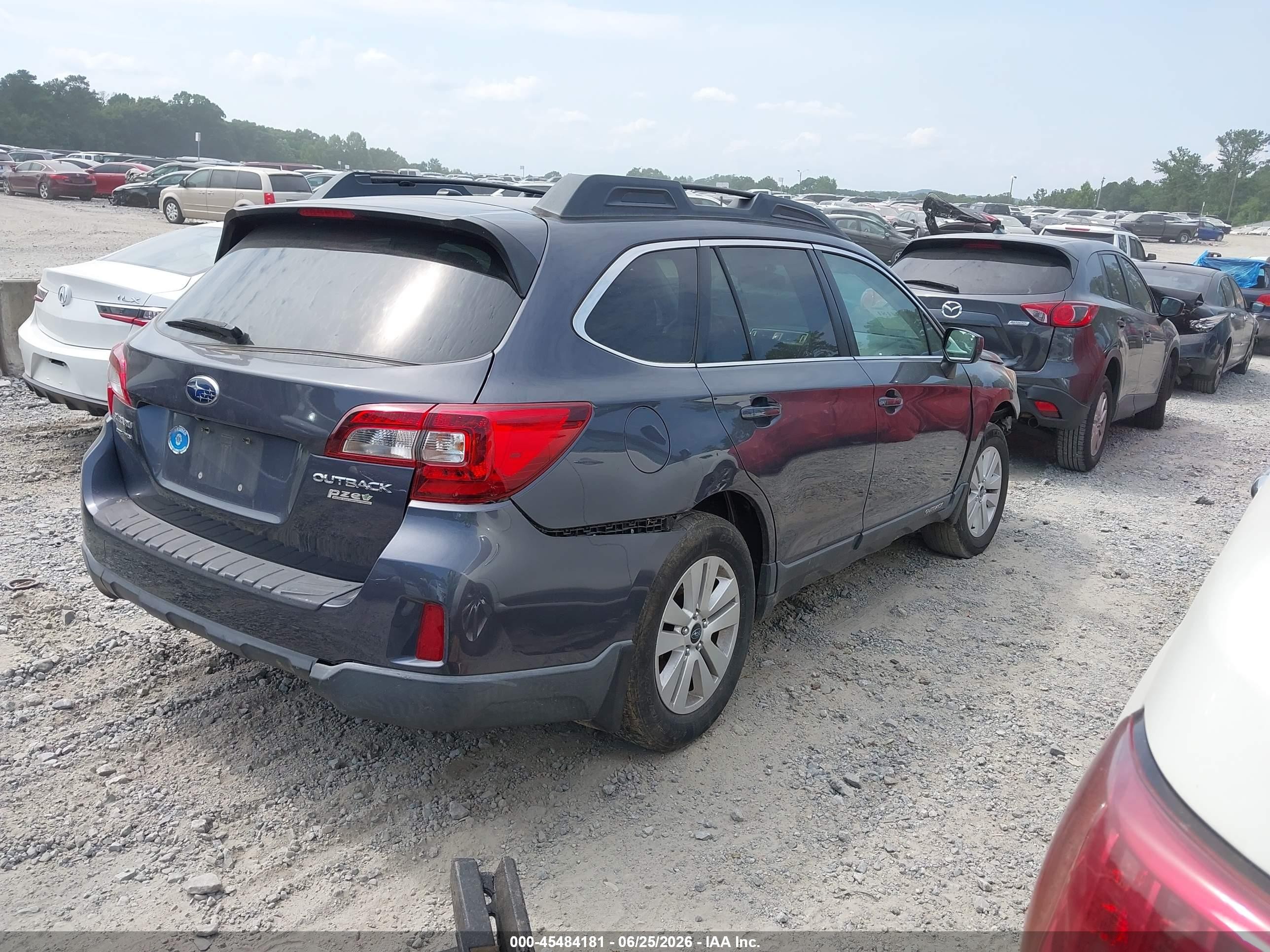 2015 Subaru Outback 2.5i Premium Серый vin: 4S4BSACC1F3215615