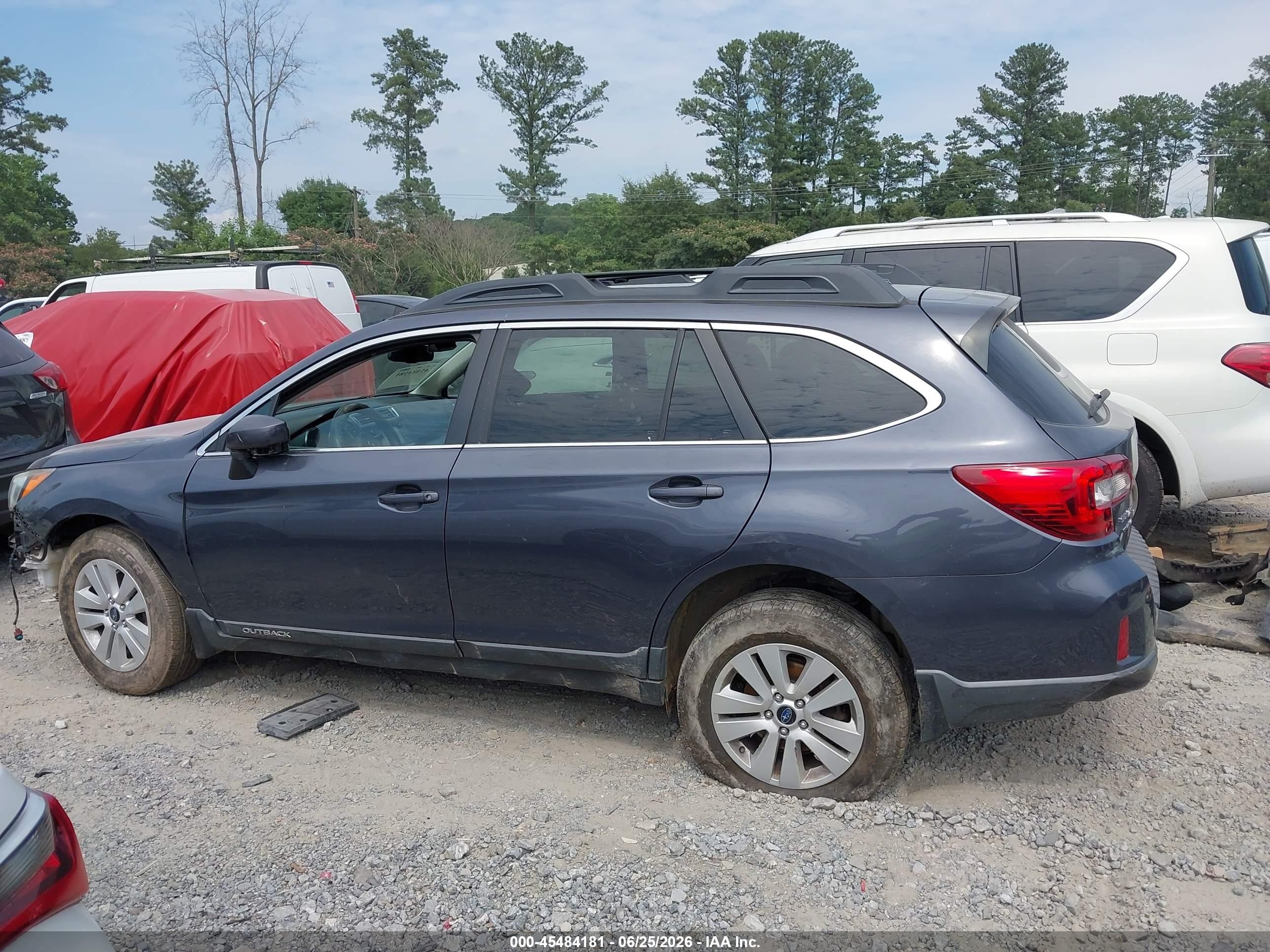 2015 Subaru Outback 2.5i Premium Серый vin: 4S4BSACC1F3215615